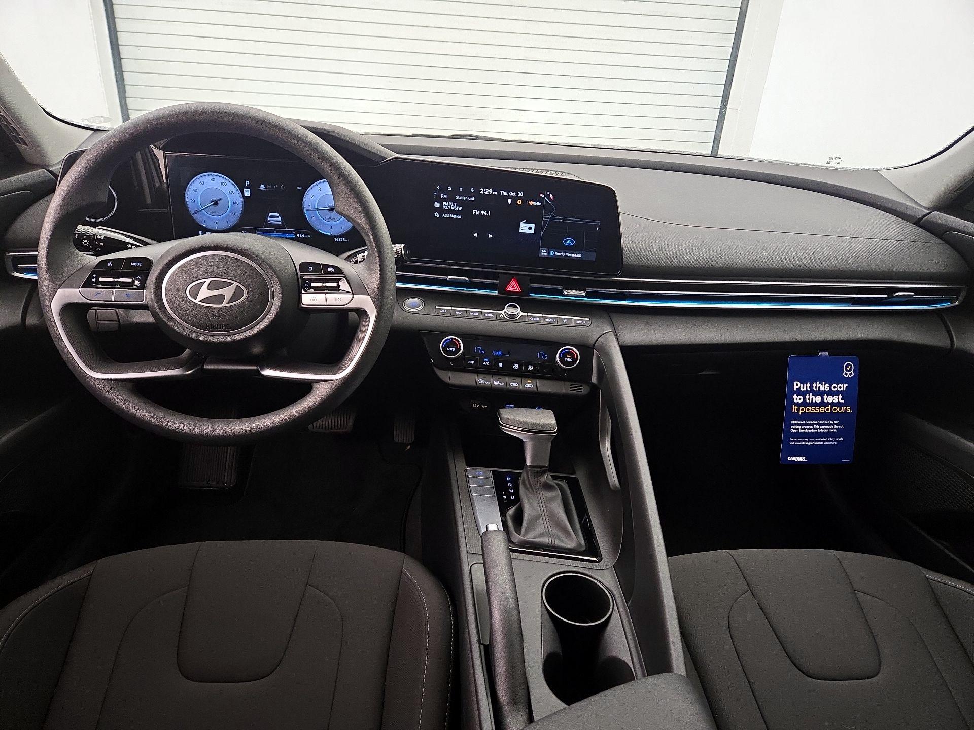 Thumbnail: 2019 Hyundai Accent - 9