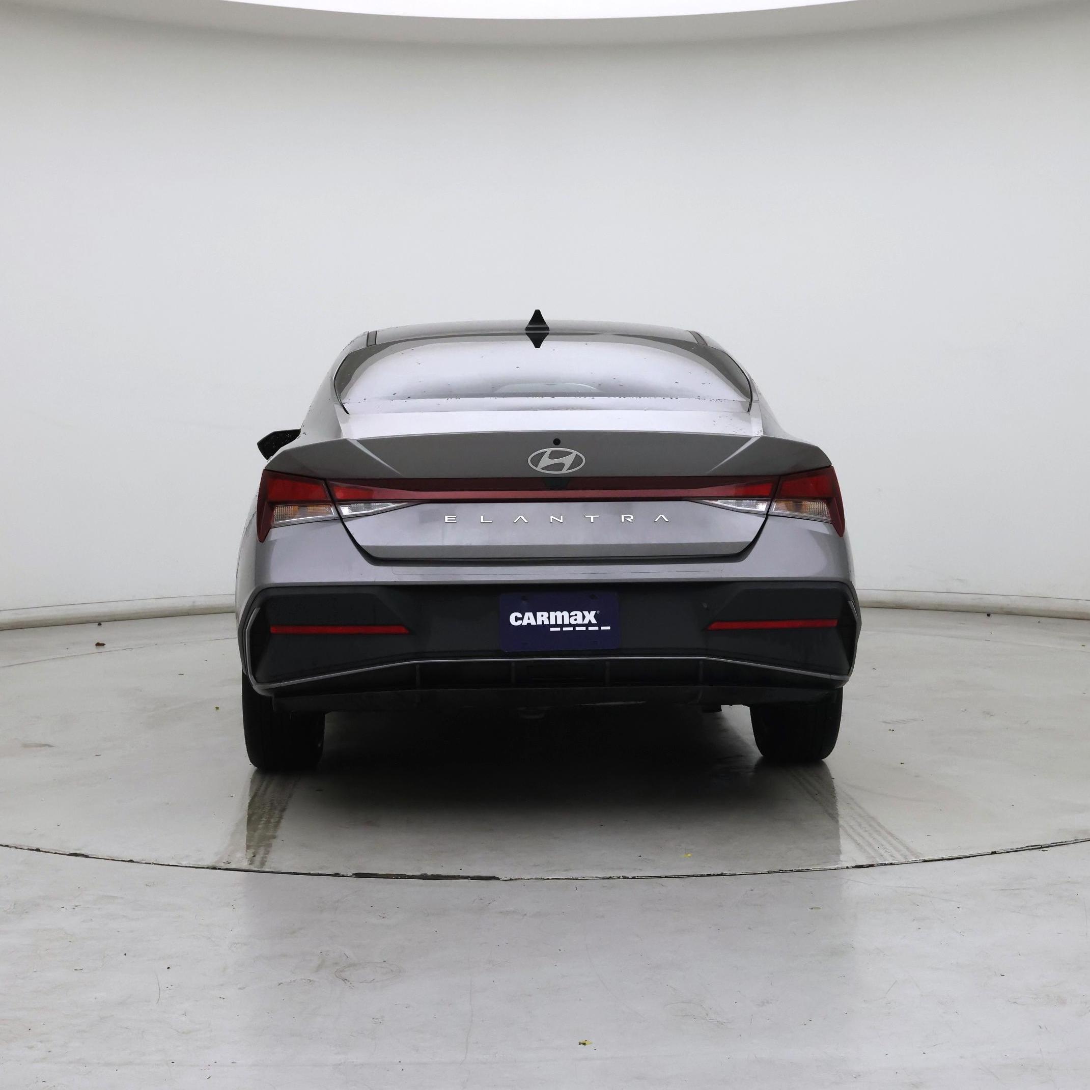 Thumbnail: 2019 Hyundai Accent - 6