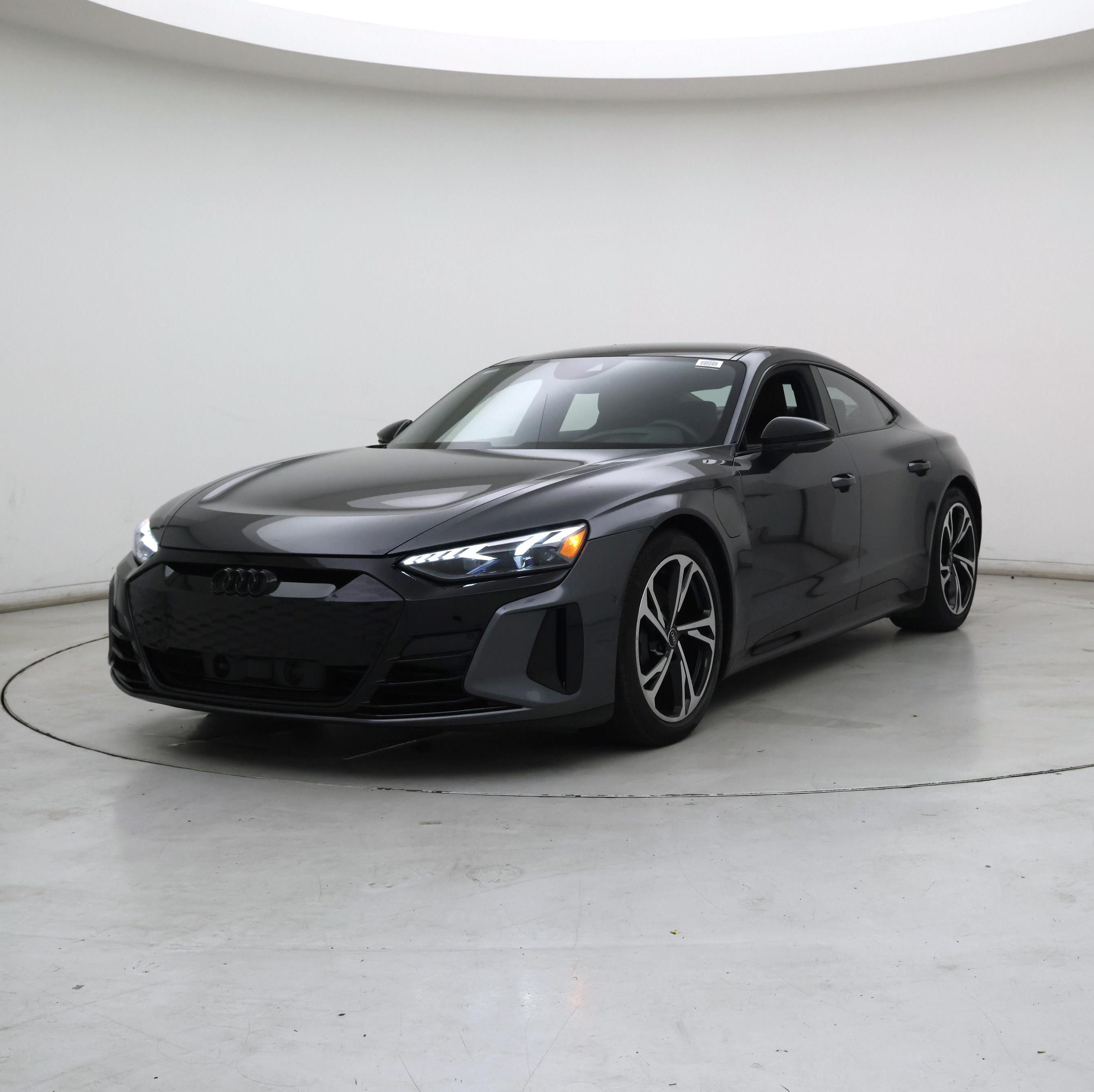 Thumbnail: 2022 Audi e-tron GT - 4