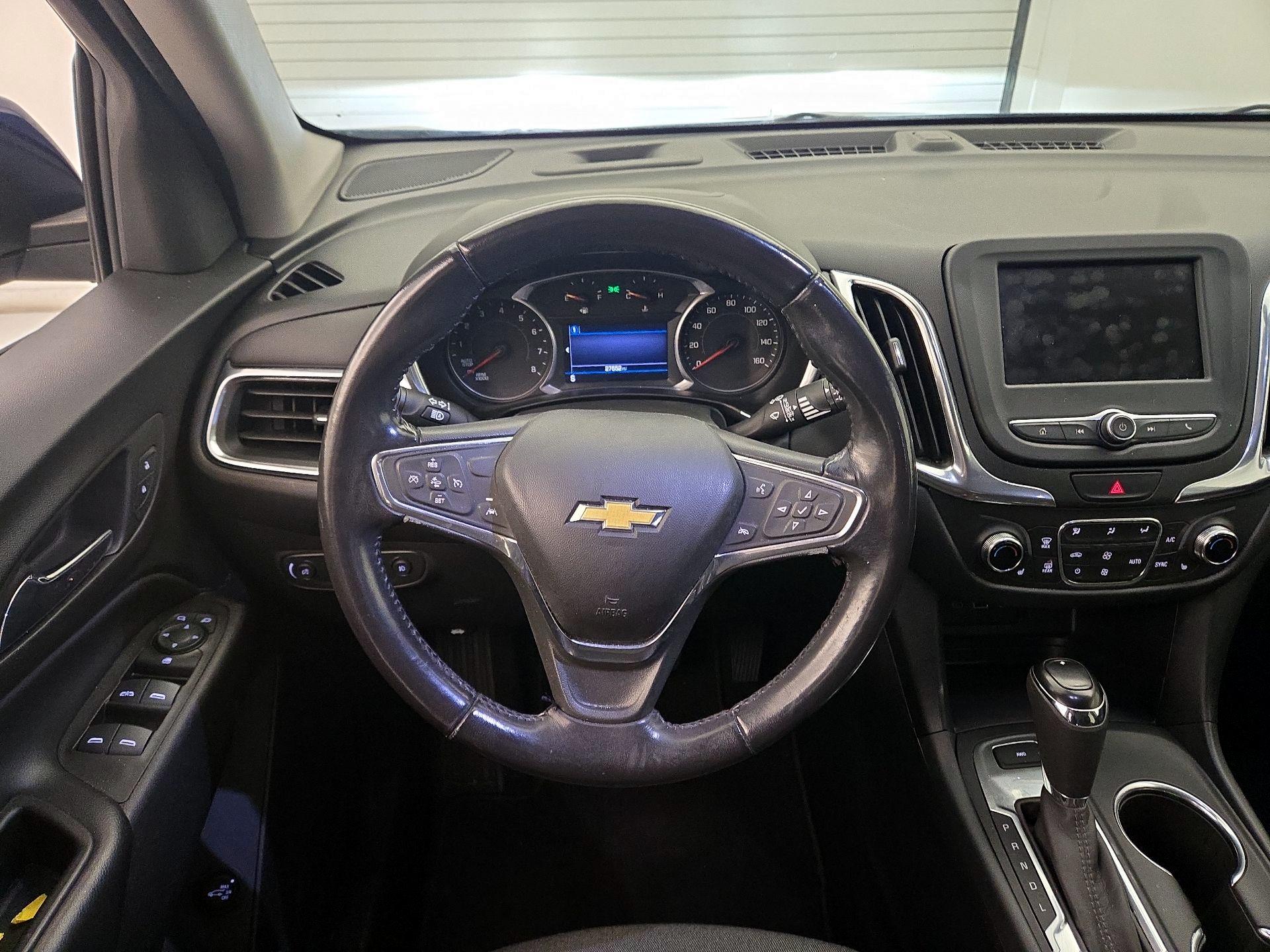 Thumbnail: 2021 Chevrolet Equinox - 10