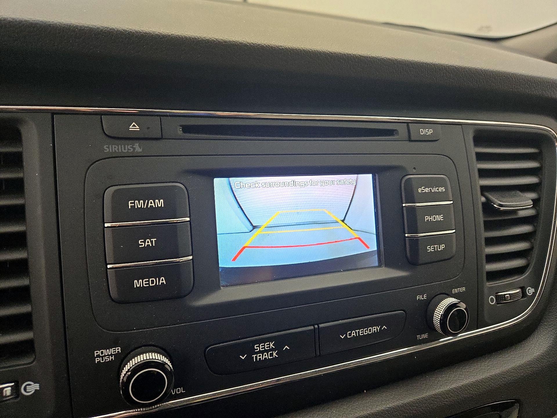 Thumbnail: 2016 Kia Sedona - 14