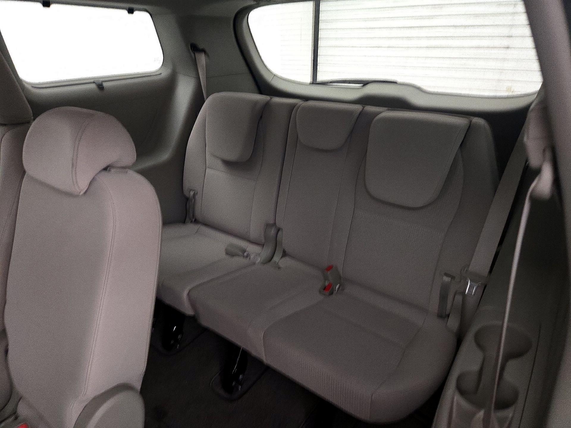 Thumbnail: 2016 Kia Sedona - 20