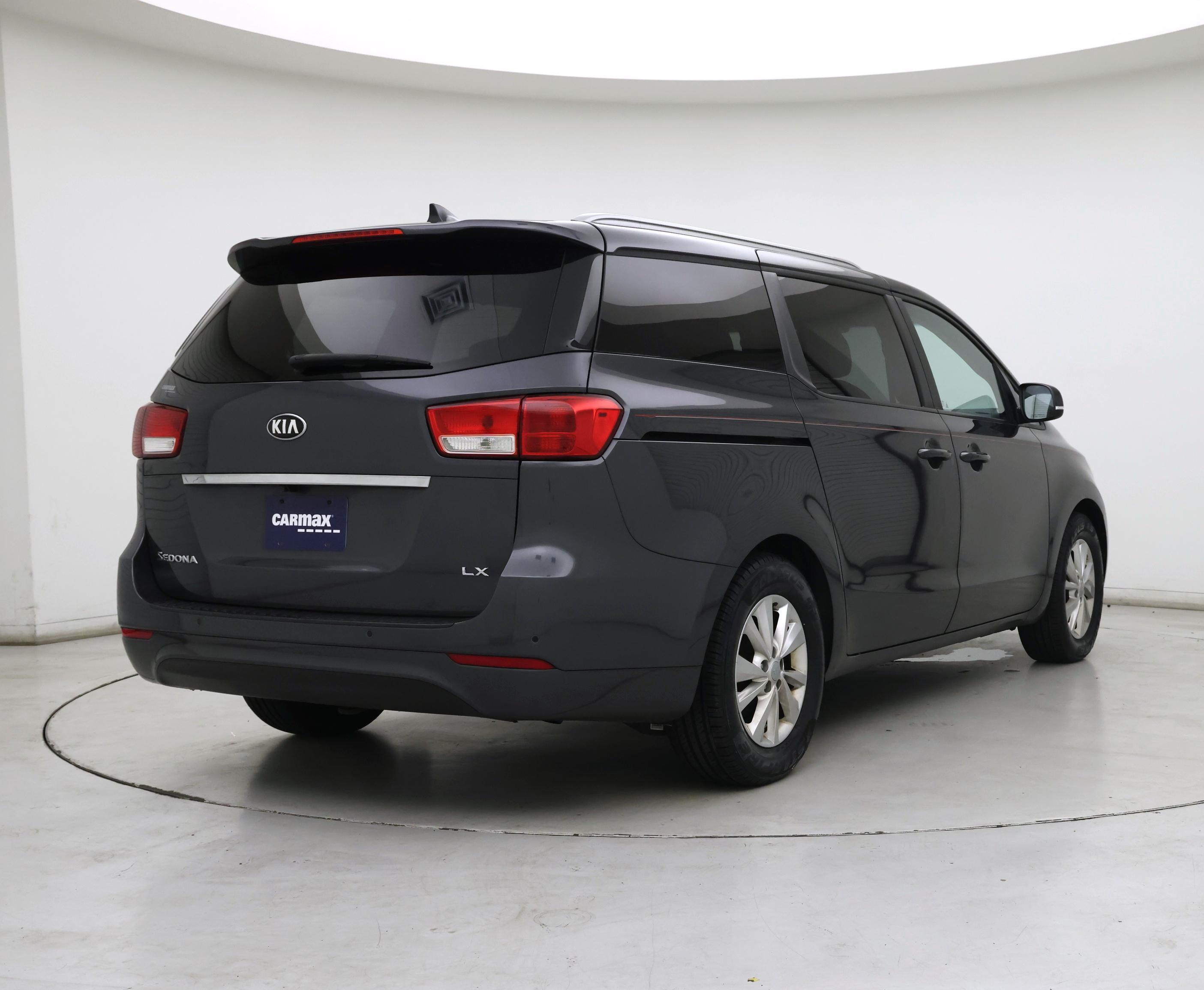 Thumbnail: 2016 Kia Sedona - 8