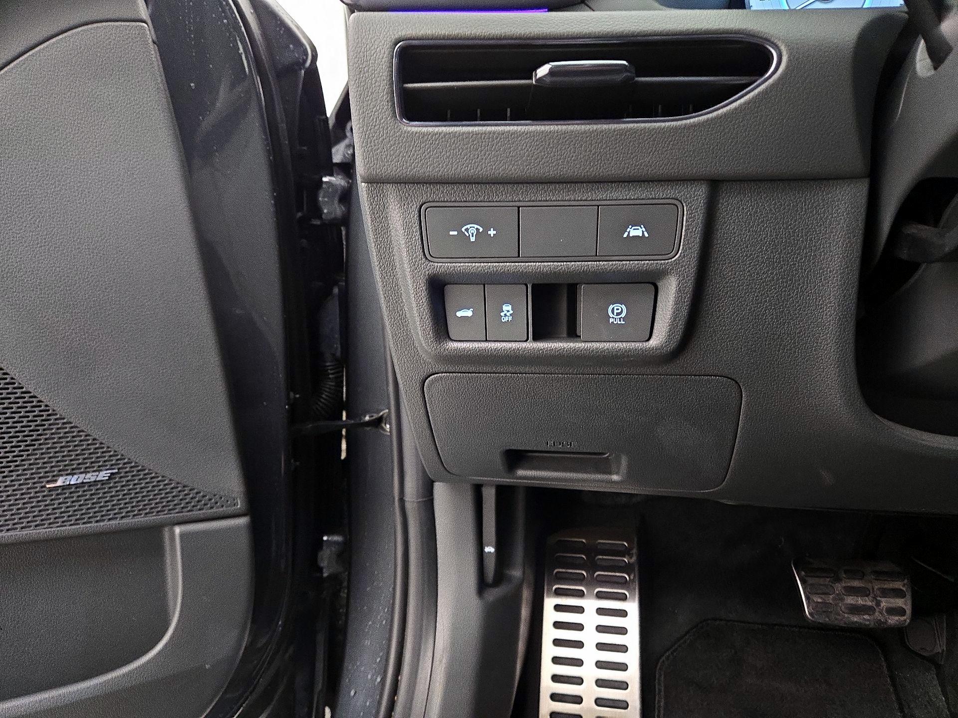 Thumbnail: 2022 Hyundai Sonata - 13