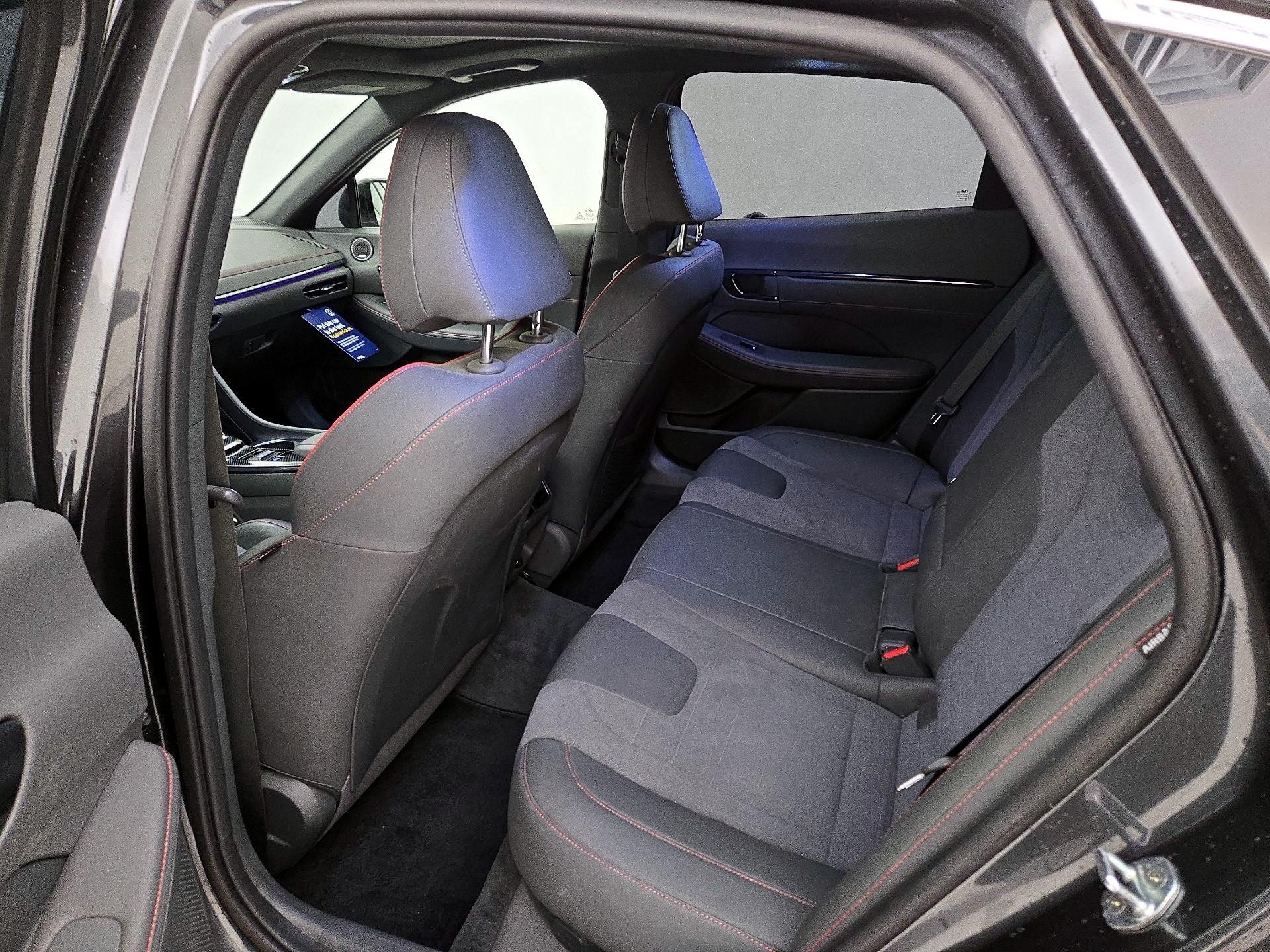 Thumbnail: 2022 Hyundai Sonata - 19