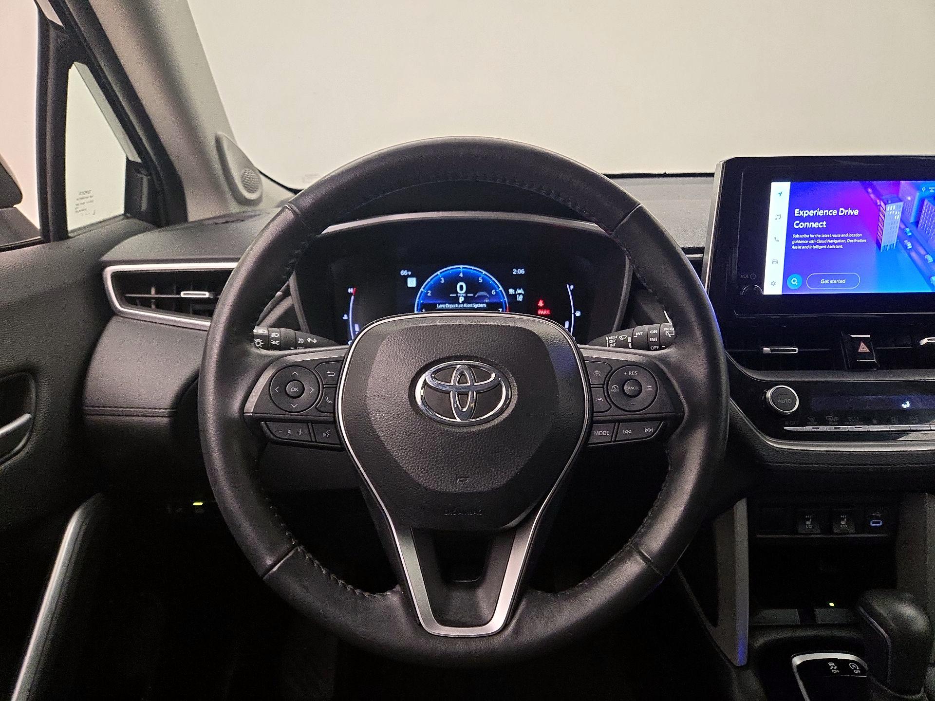 Thumbnail: 2024 Toyota Corolla Cross - 10