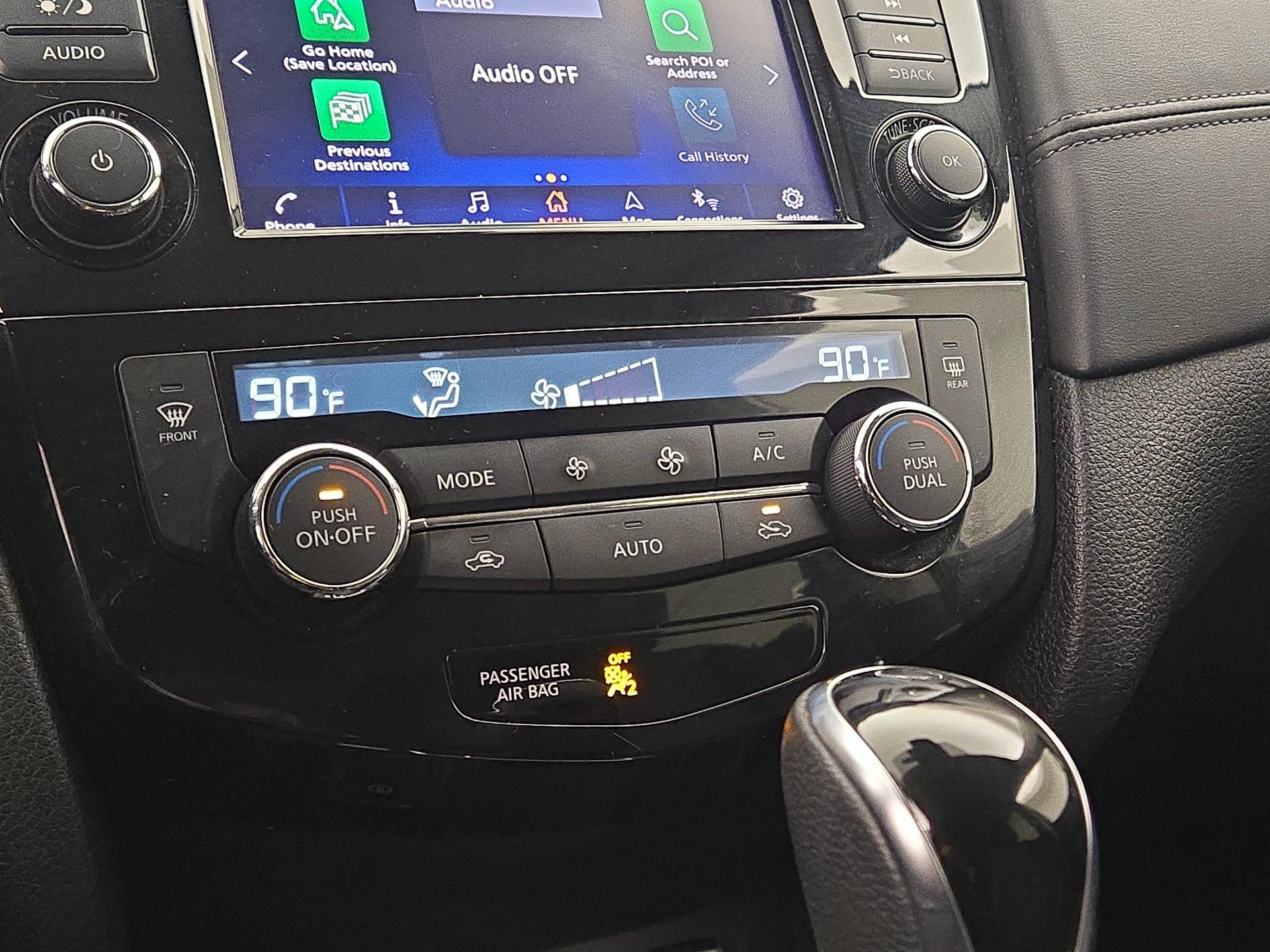 Thumbnail: 2020 Nissan Rogue - 16