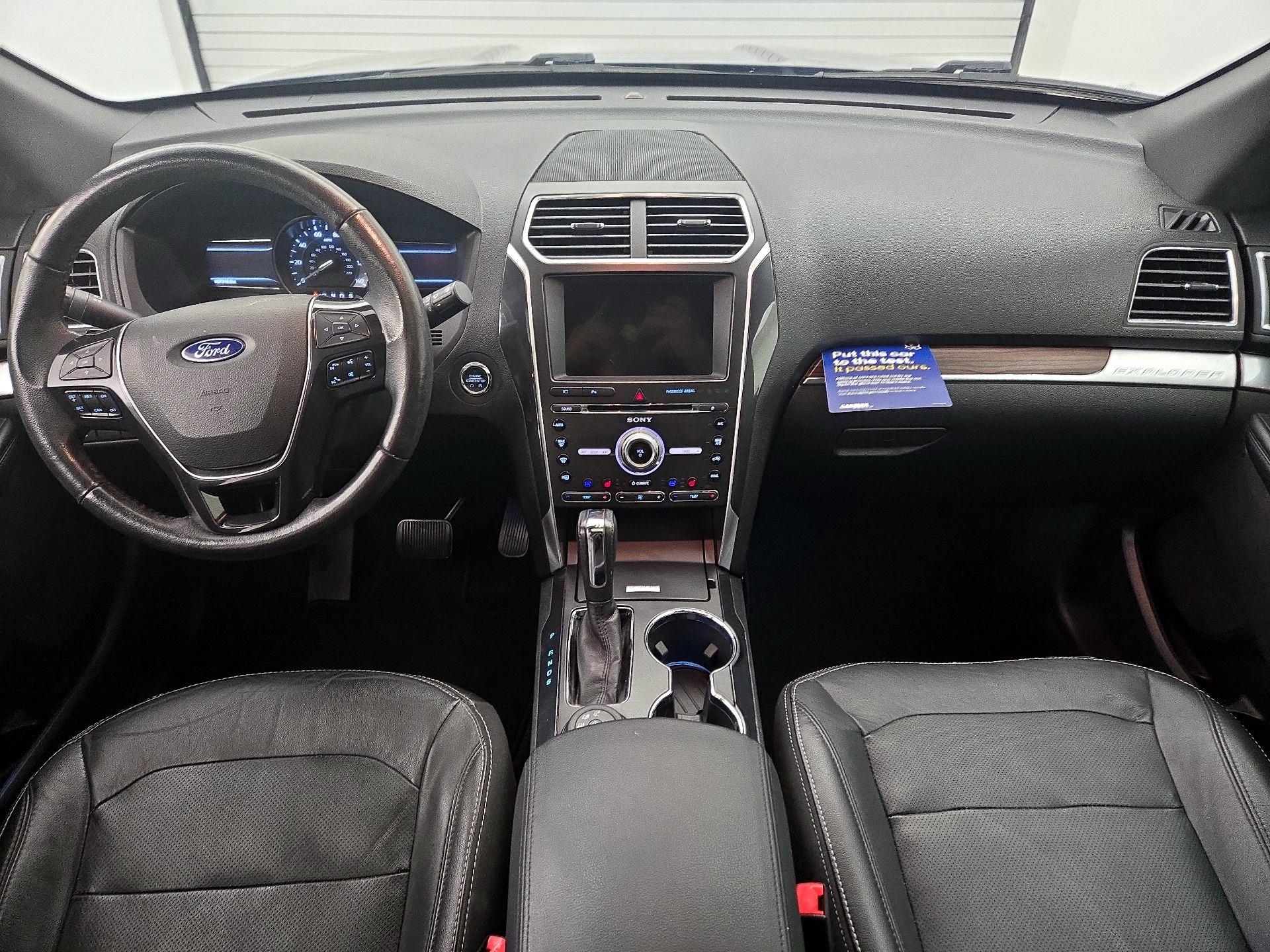 Thumbnail: 2017 Ford Explorer - 9