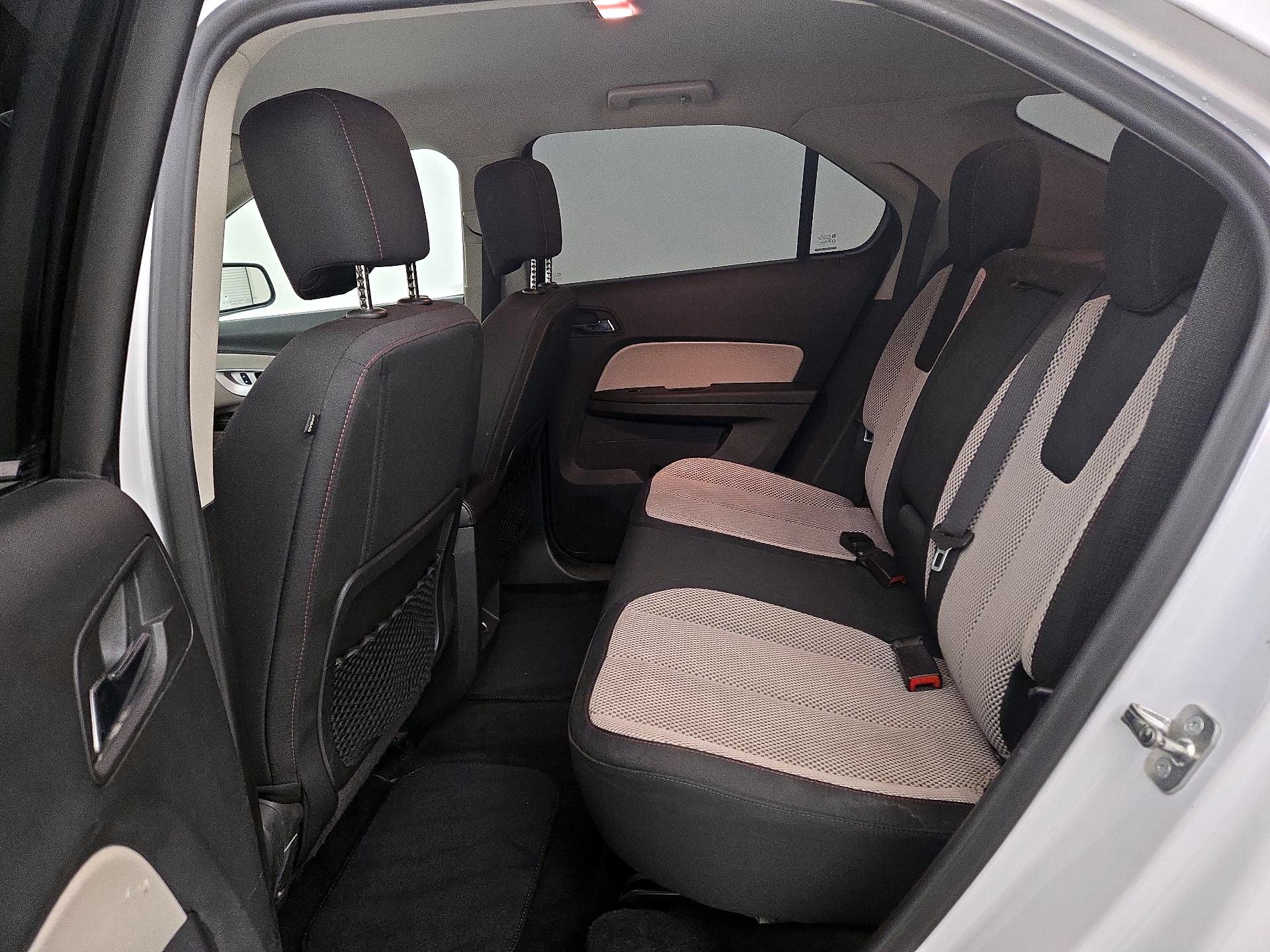 Thumbnail: 2017 Chevrolet Equinox - 17