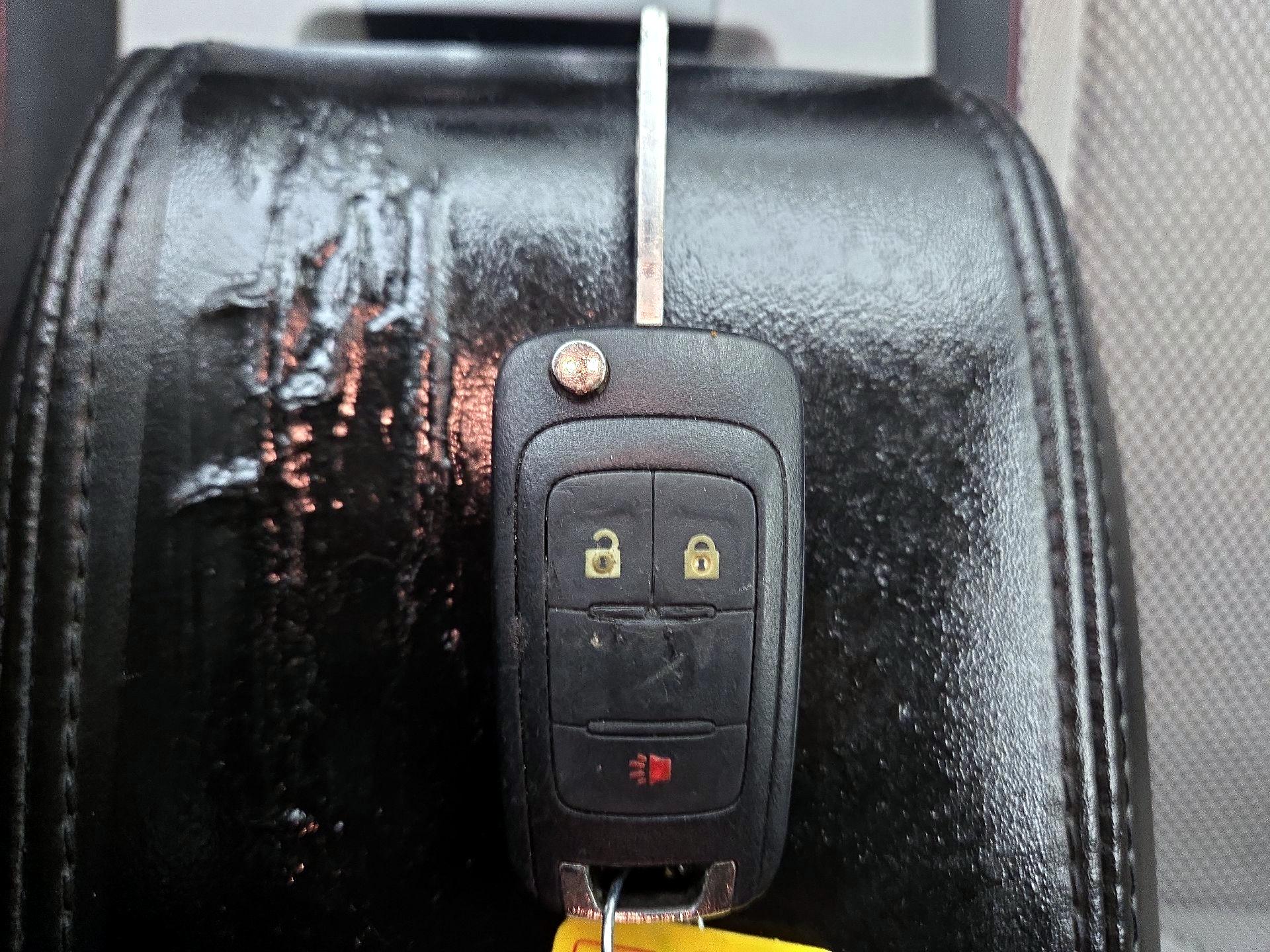 Thumbnail: 2017 Chevrolet Equinox - 20