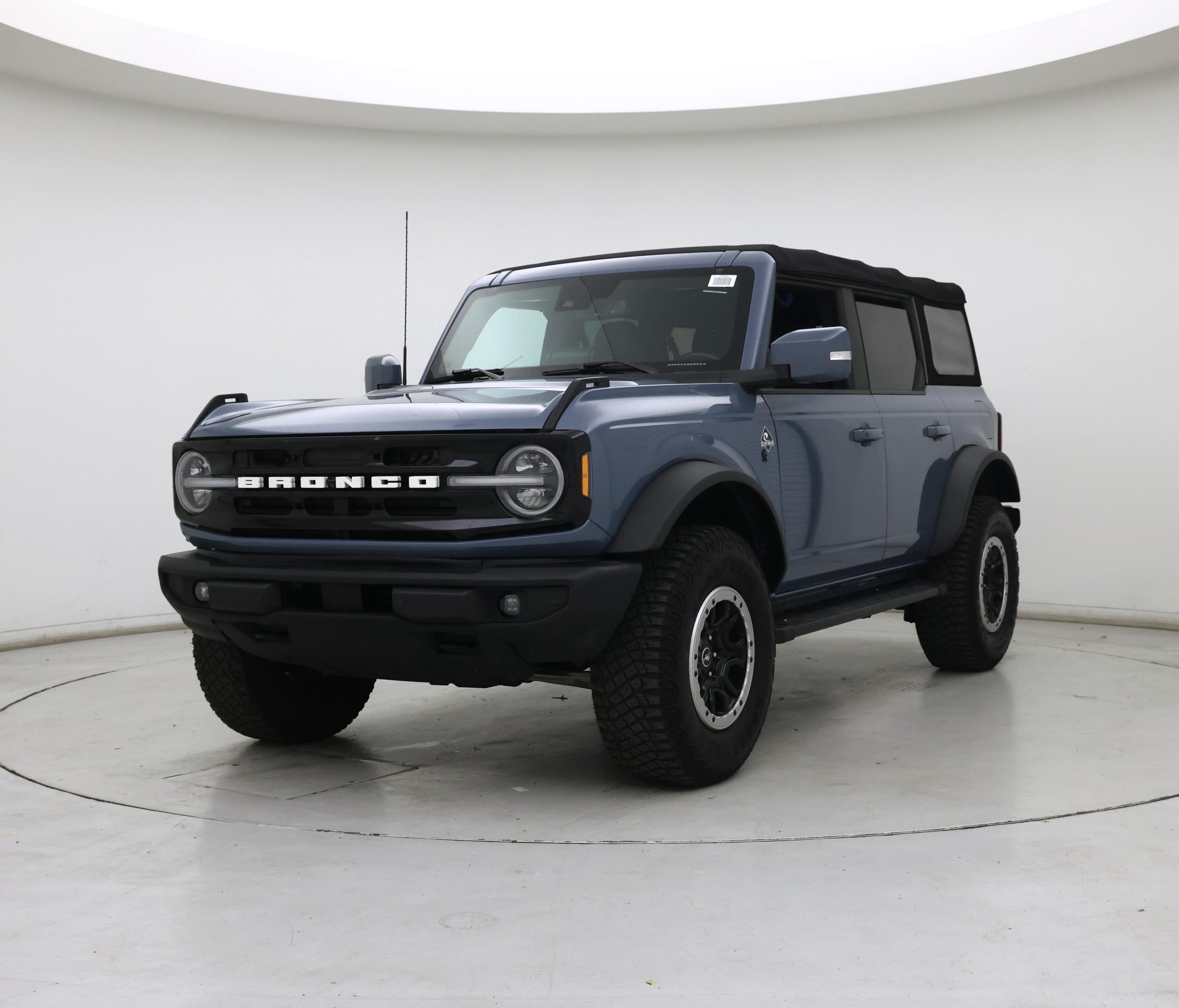 Thumbnail: 2023 Ford Bronco - 4