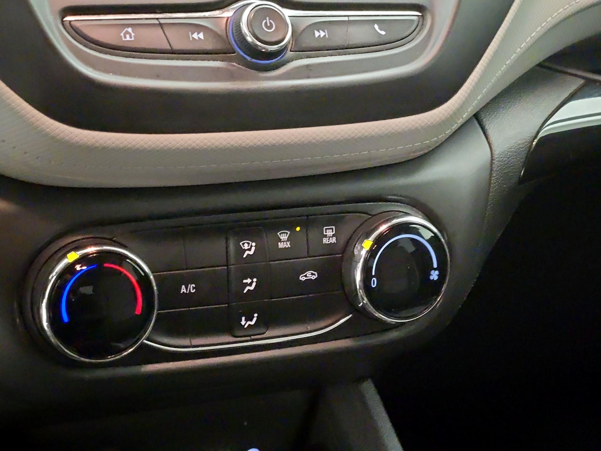 Thumbnail: 2022 Chevrolet TrailBlazer - 16