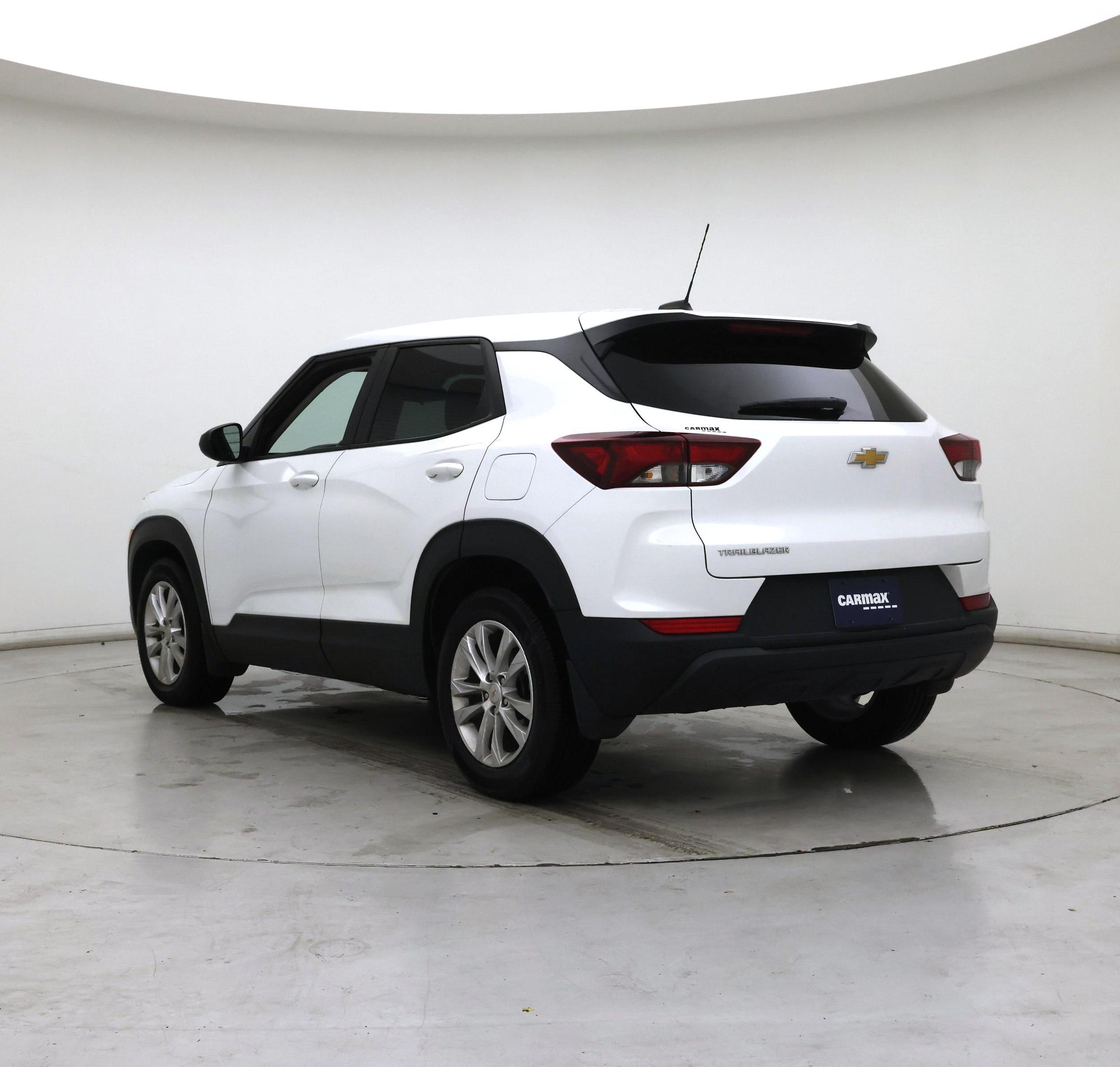 Thumbnail: 2022 Chevrolet TrailBlazer - 2