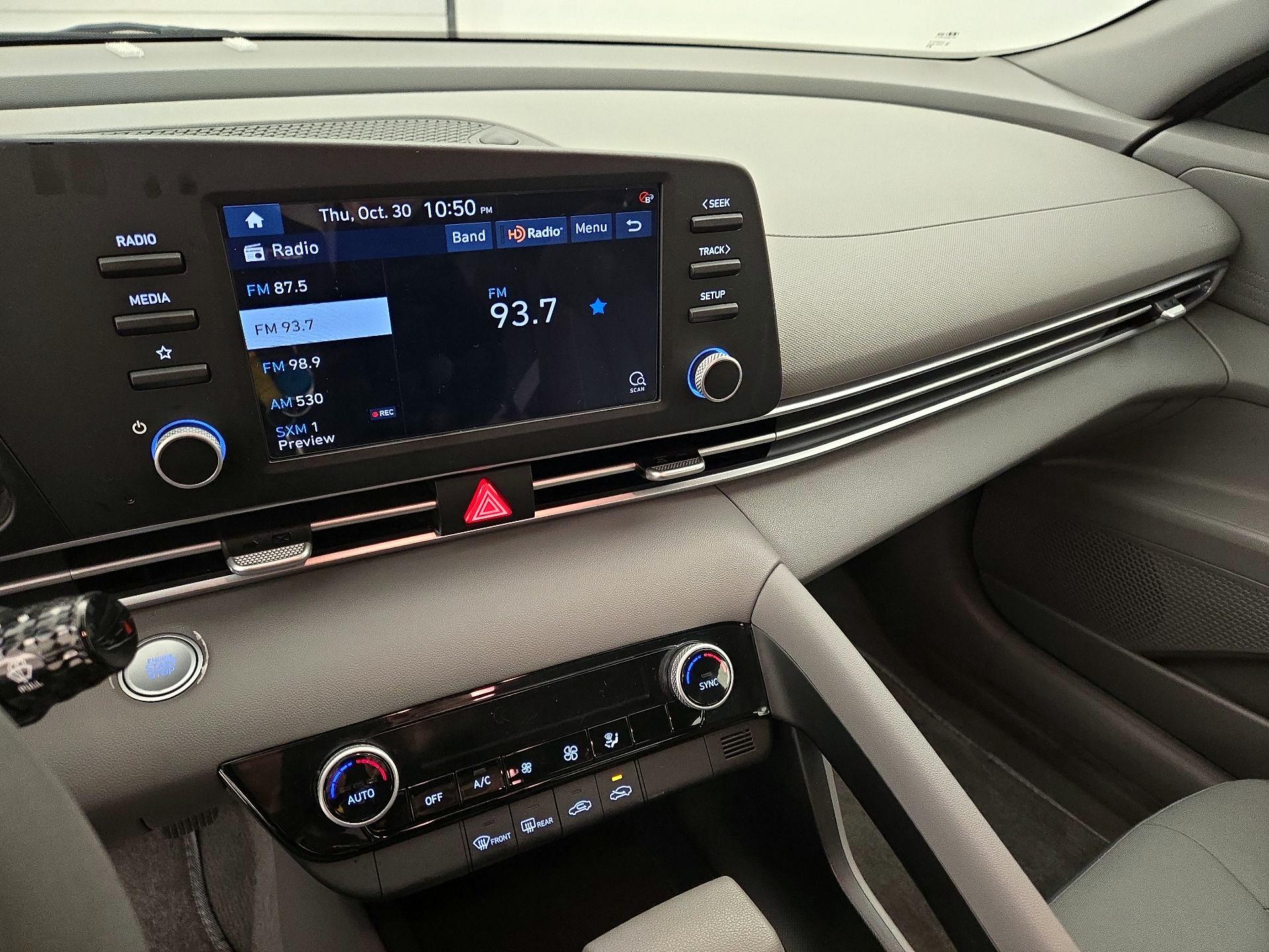 Thumbnail: 2023 Hyundai Elantra - 15