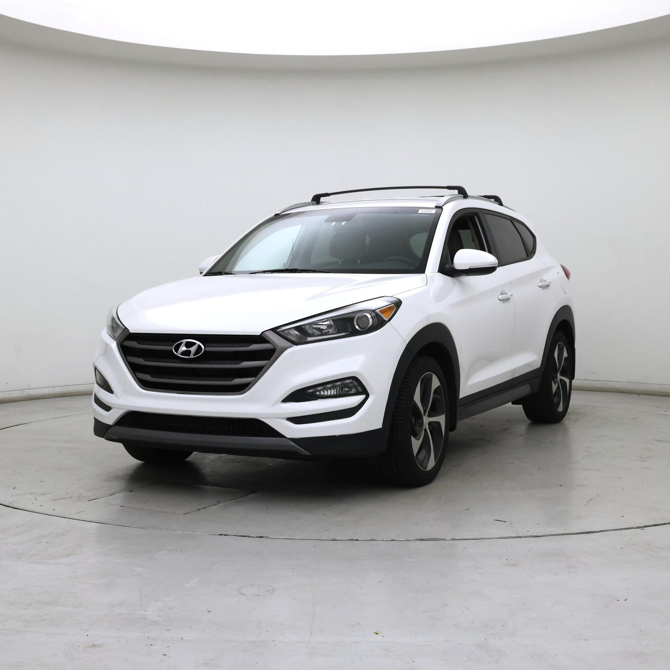 Thumbnail: 2016 Hyundai Tucson - 4