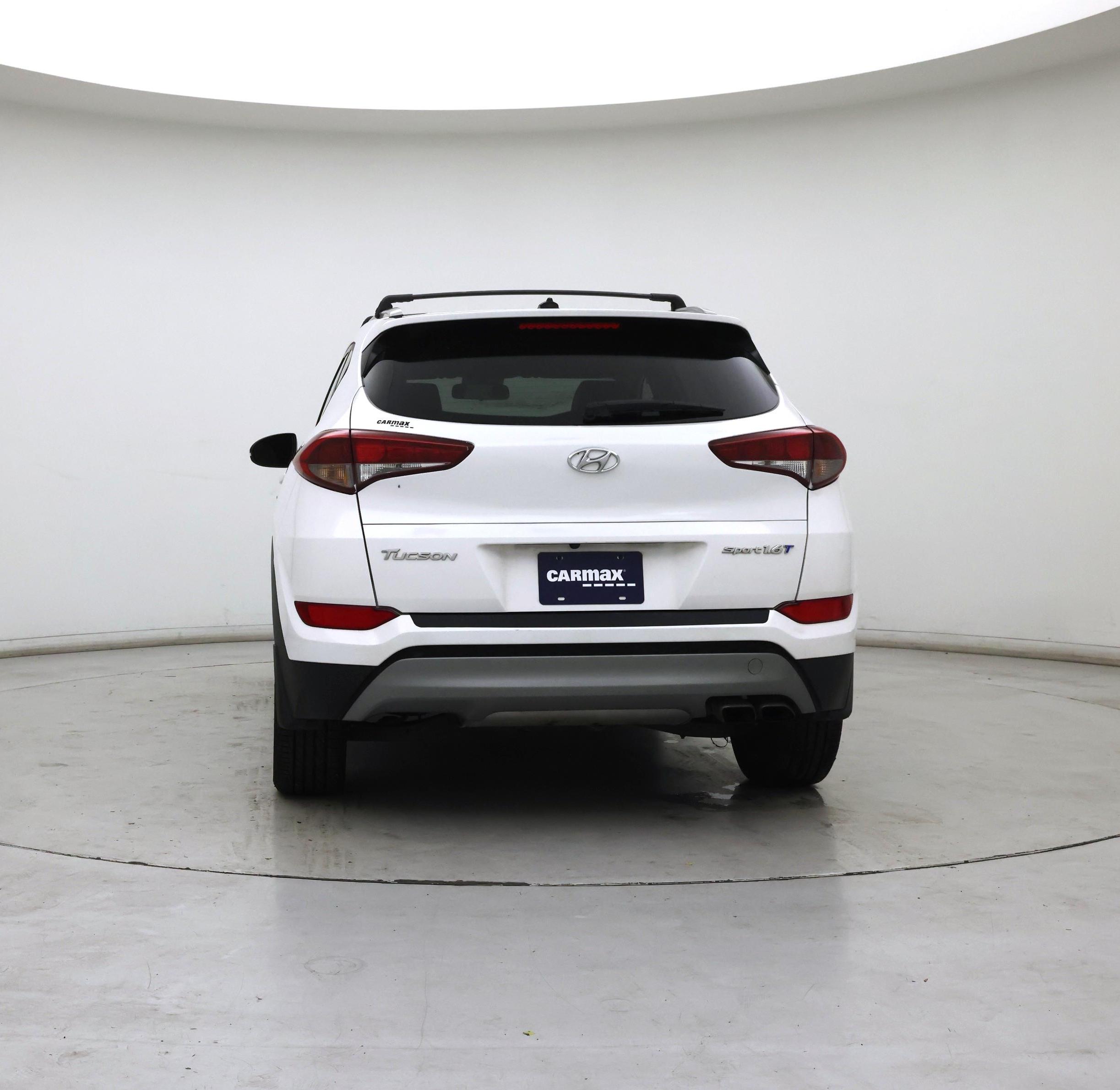 Thumbnail: 2016 Hyundai Tucson - 6