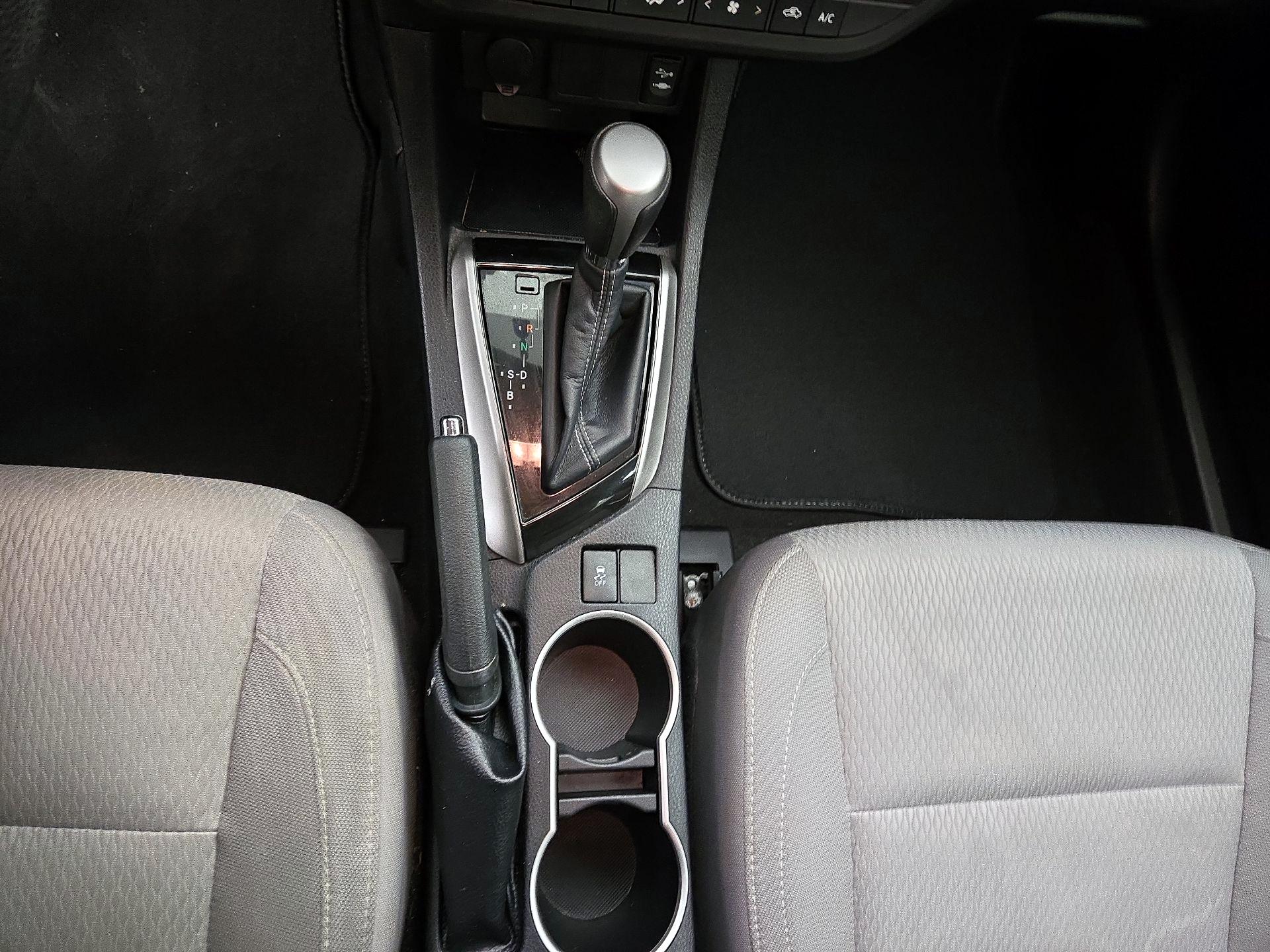 Thumbnail: 2014 Toyota Corolla - 17