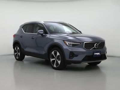 Gray 2023 Volvo XC40 B5 Plus Bright Theme