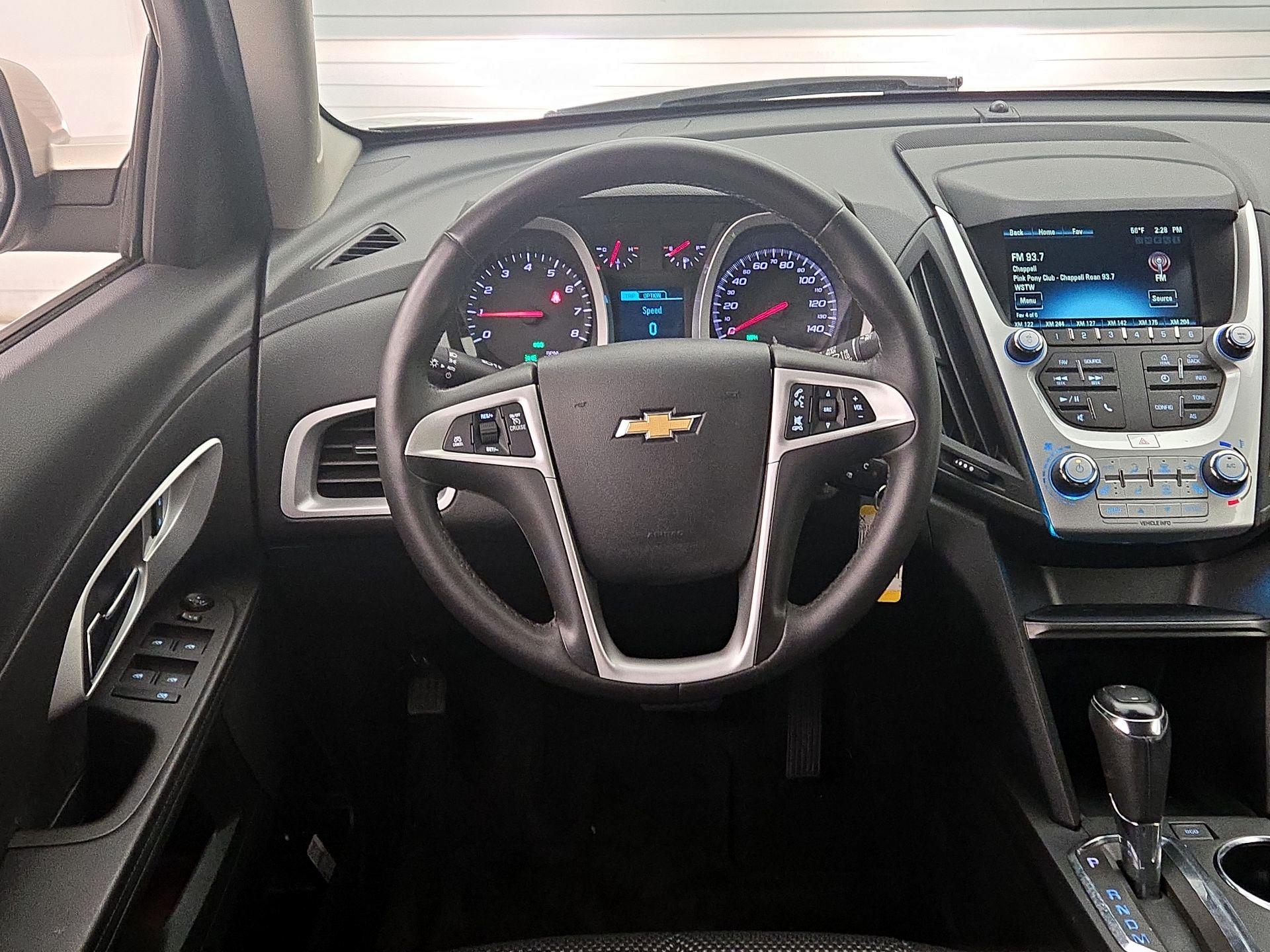 Thumbnail: 2016 Chevrolet Equinox - 10