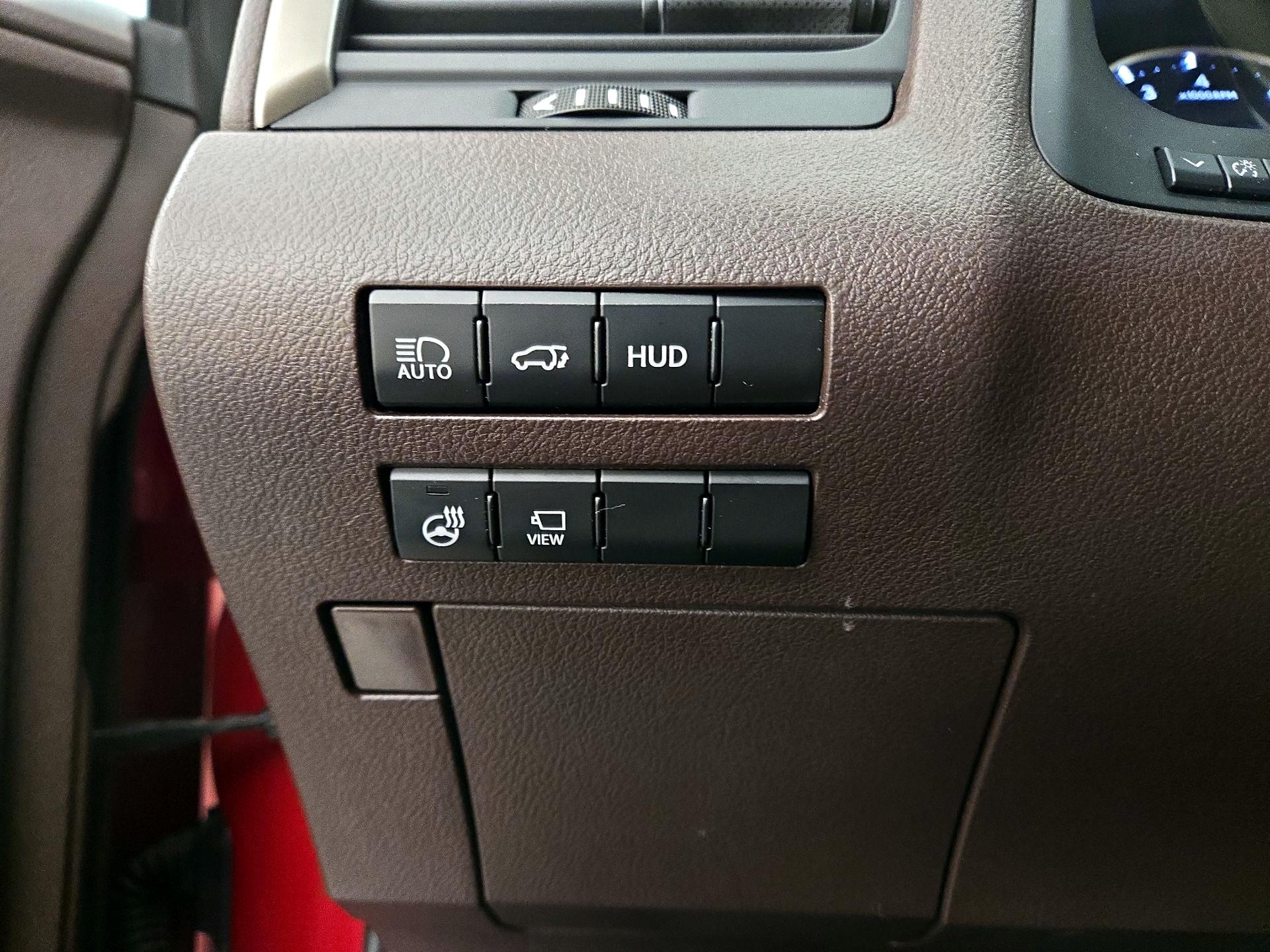 Thumbnail: 2018 Lexus RX - 13