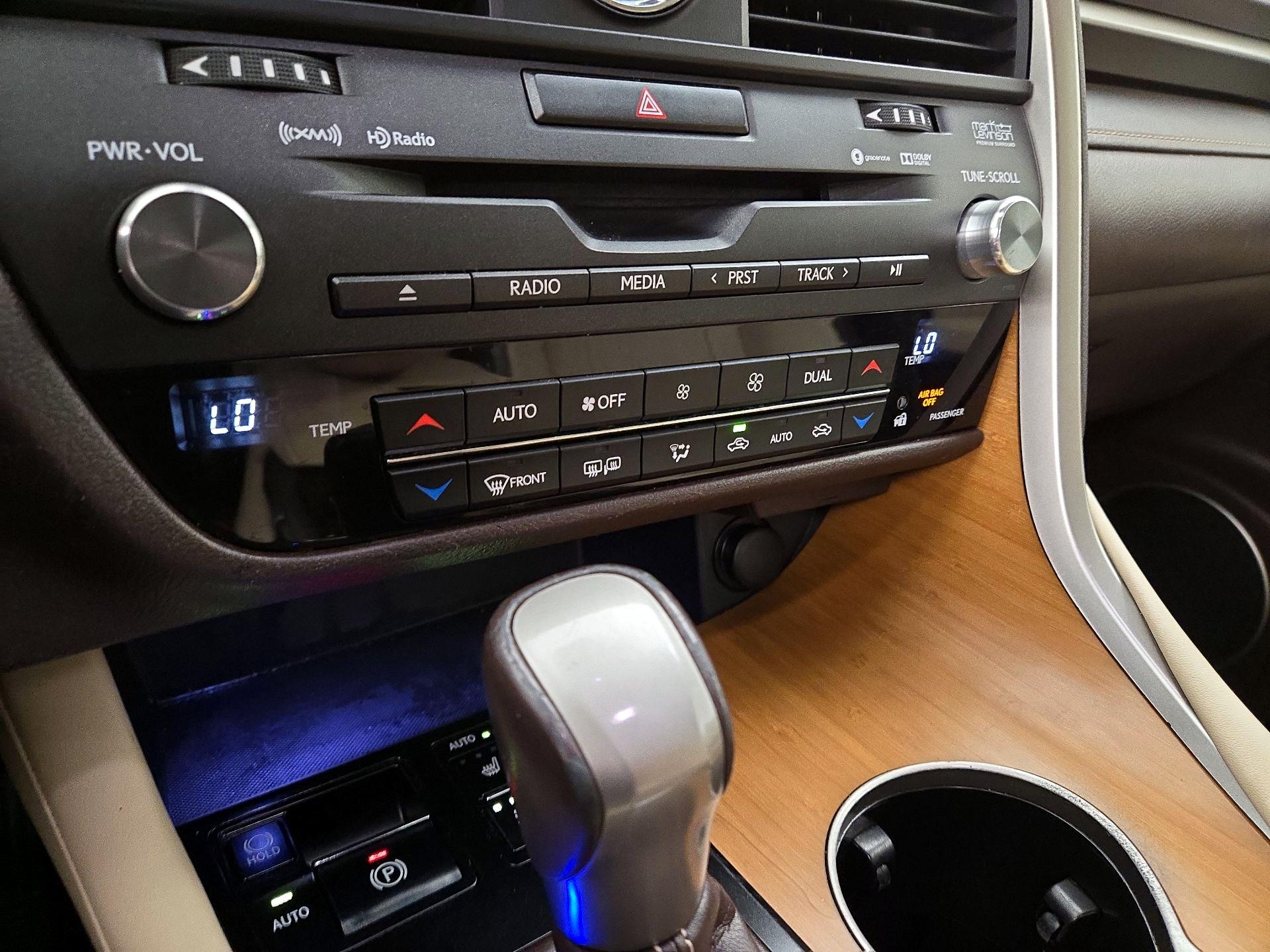 Thumbnail: 2018 Lexus RX - 17