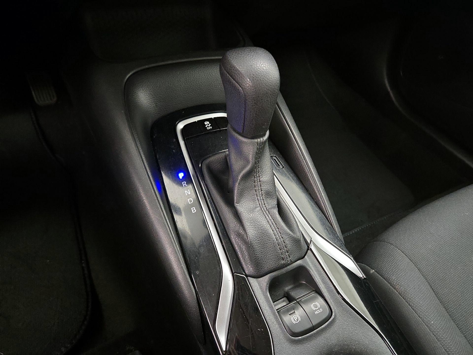 Thumbnail: 2021 Toyota Corolla - 17