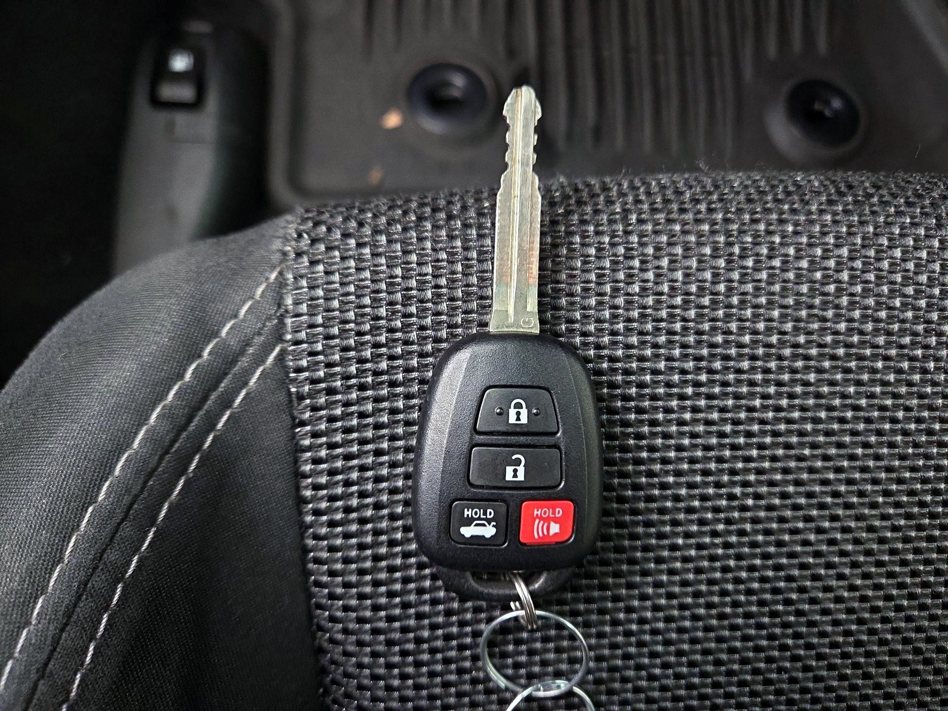 Thumbnail: 2017 Toyota 86 - 18