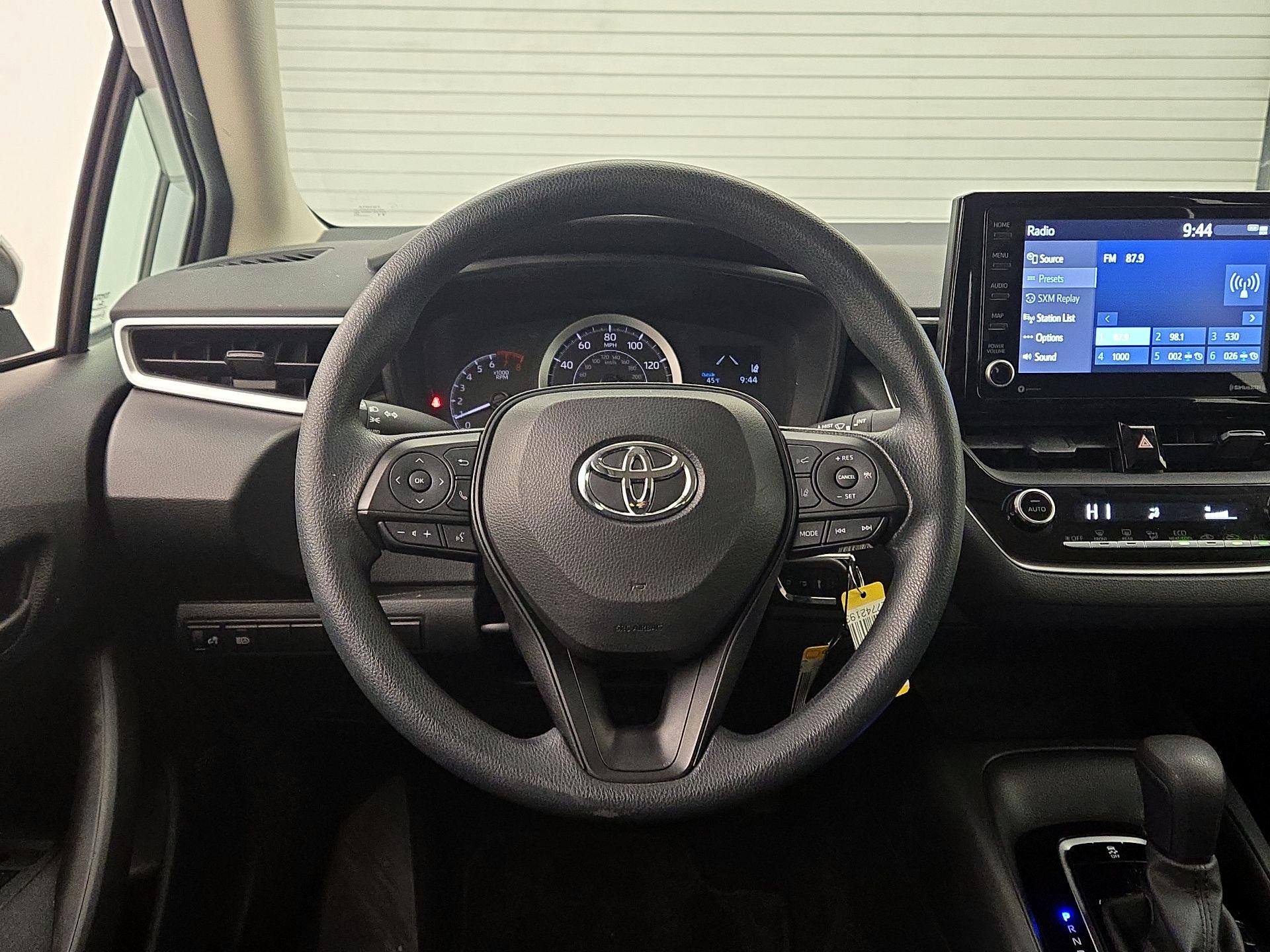 Thumbnail: 2022 Toyota Corolla - 10