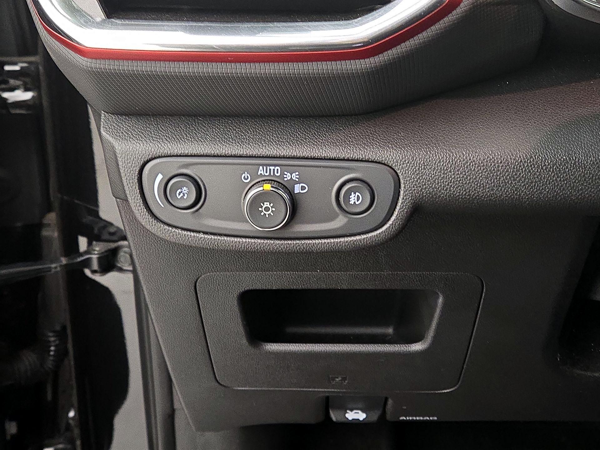 Thumbnail: 2022 Chevrolet TrailBlazer - 13