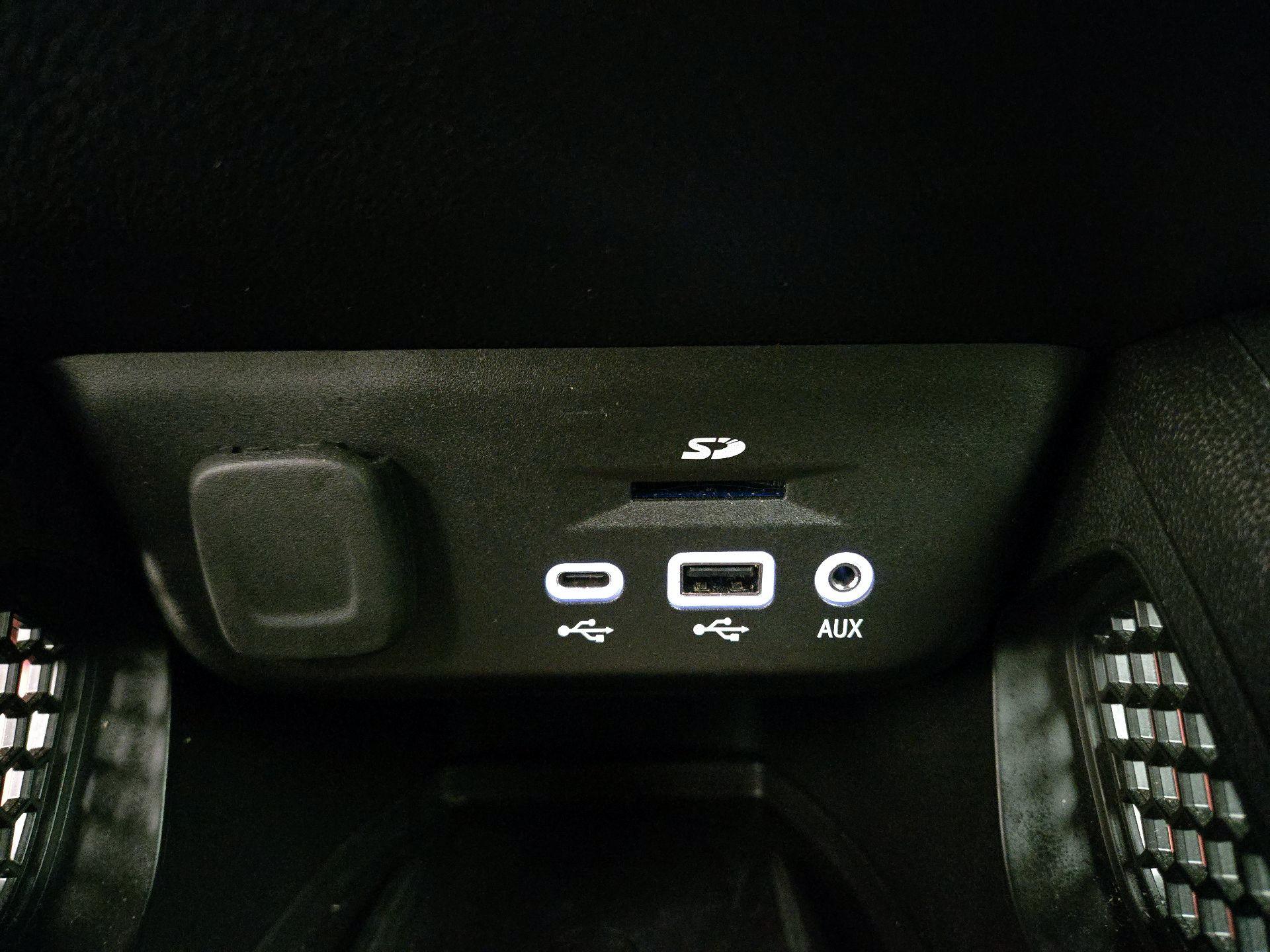 Thumbnail: 2022 Chevrolet TrailBlazer - 18