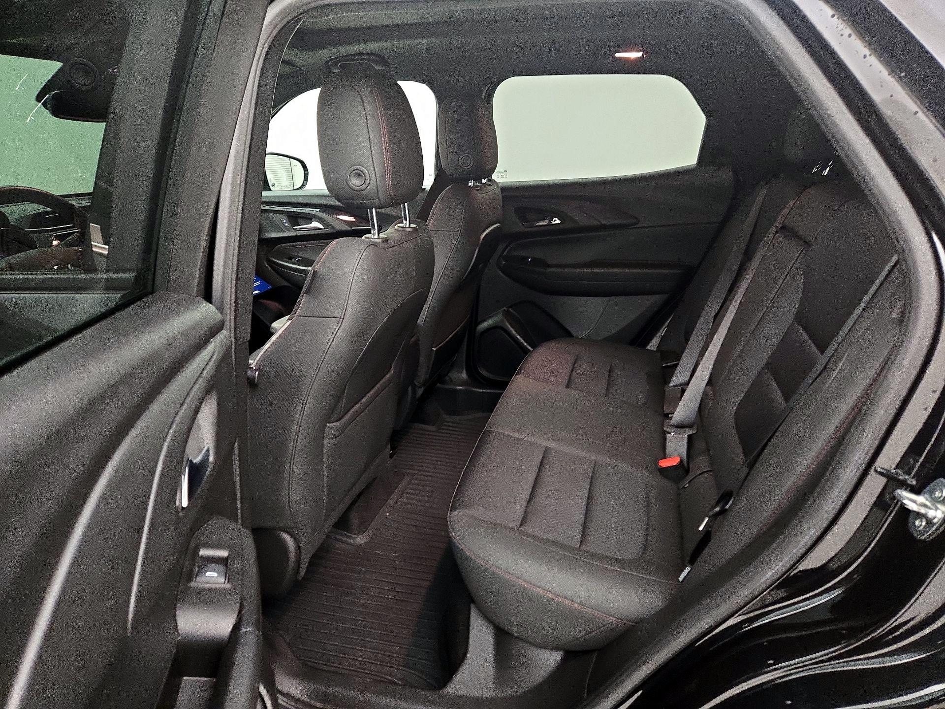 Thumbnail: 2022 Chevrolet TrailBlazer - 19