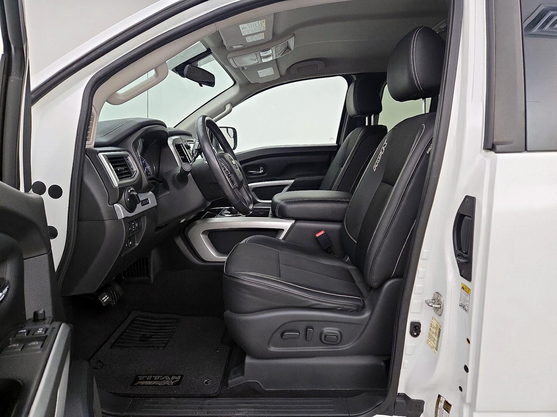 Thumbnail: 2018 Nissan Titan - 11