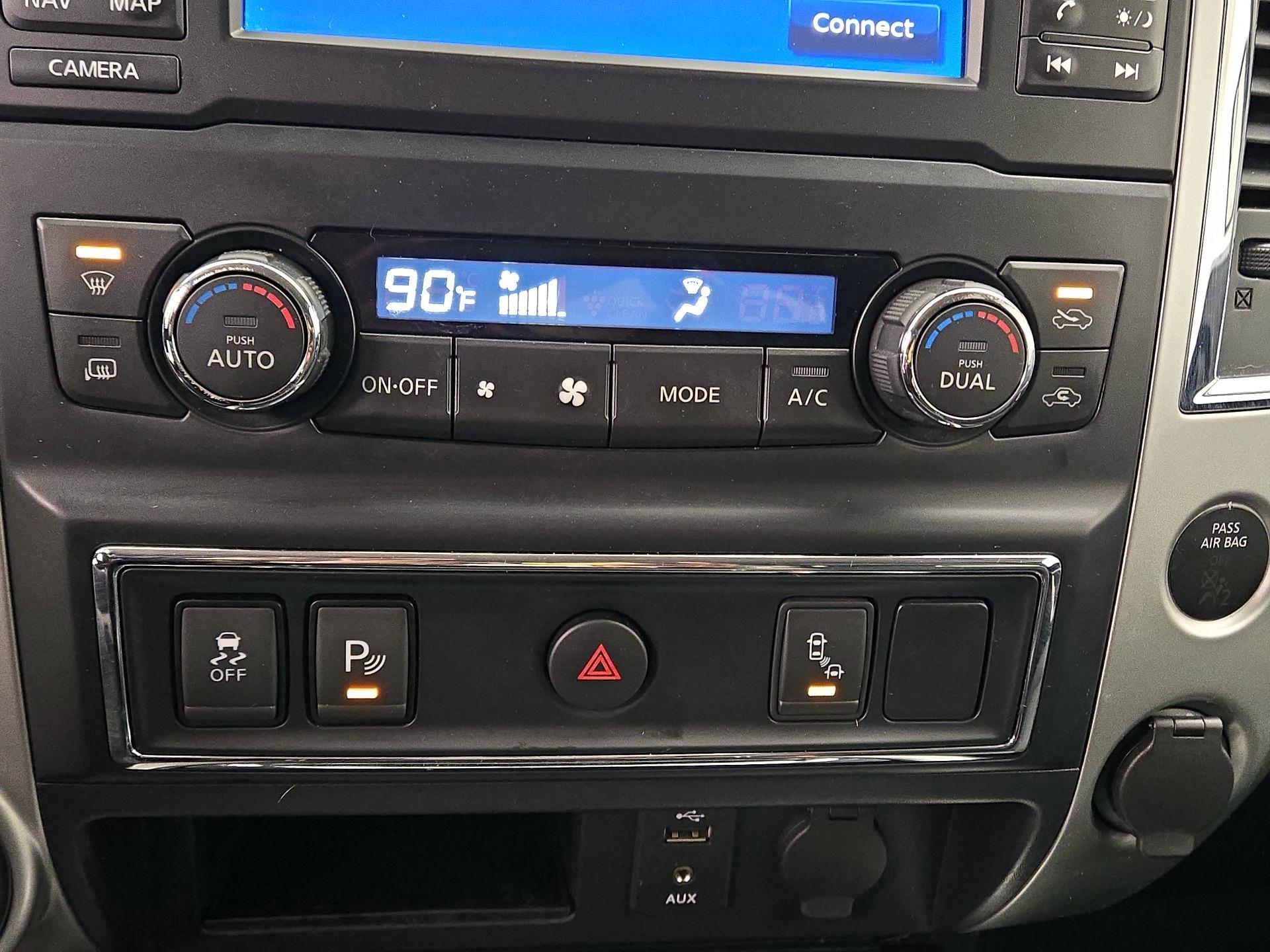 Thumbnail: 2018 Nissan Titan - 16