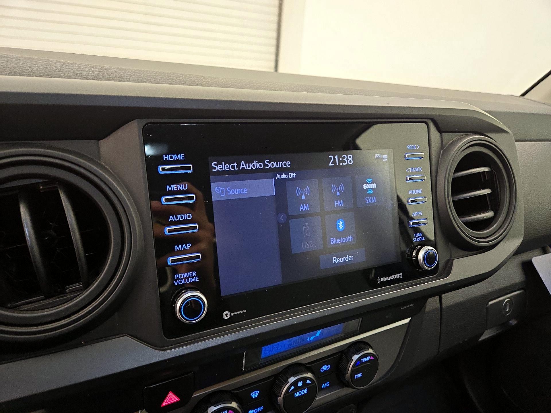 Thumbnail: 2023 Toyota Tacoma - 15