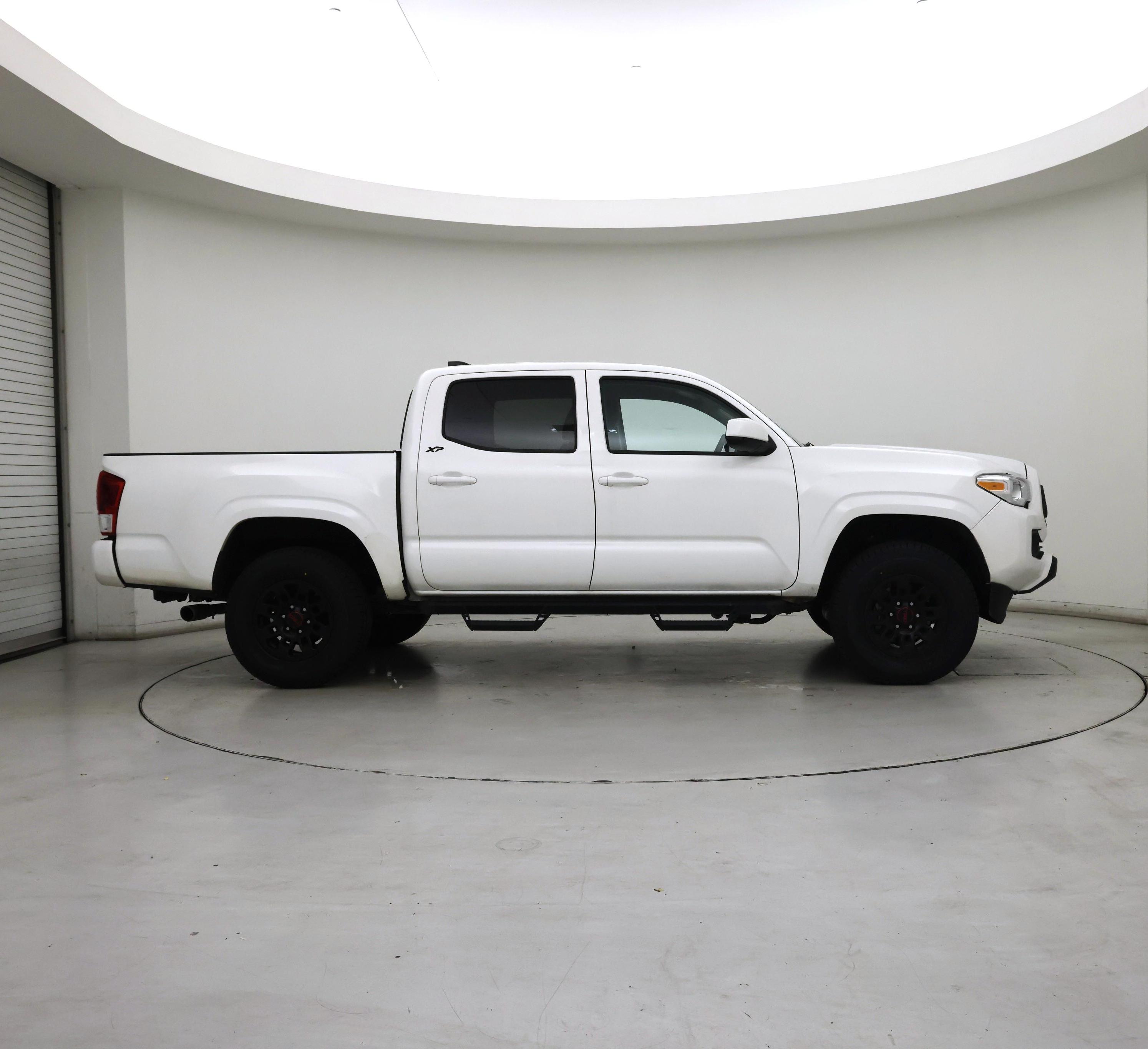 Thumbnail: 2023 Toyota Tacoma - 7