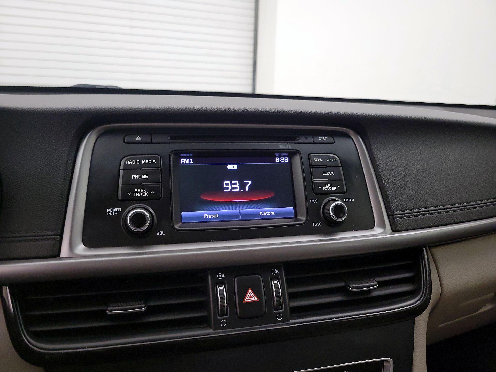 Thumbnail: 2016 Kia Optima - 15