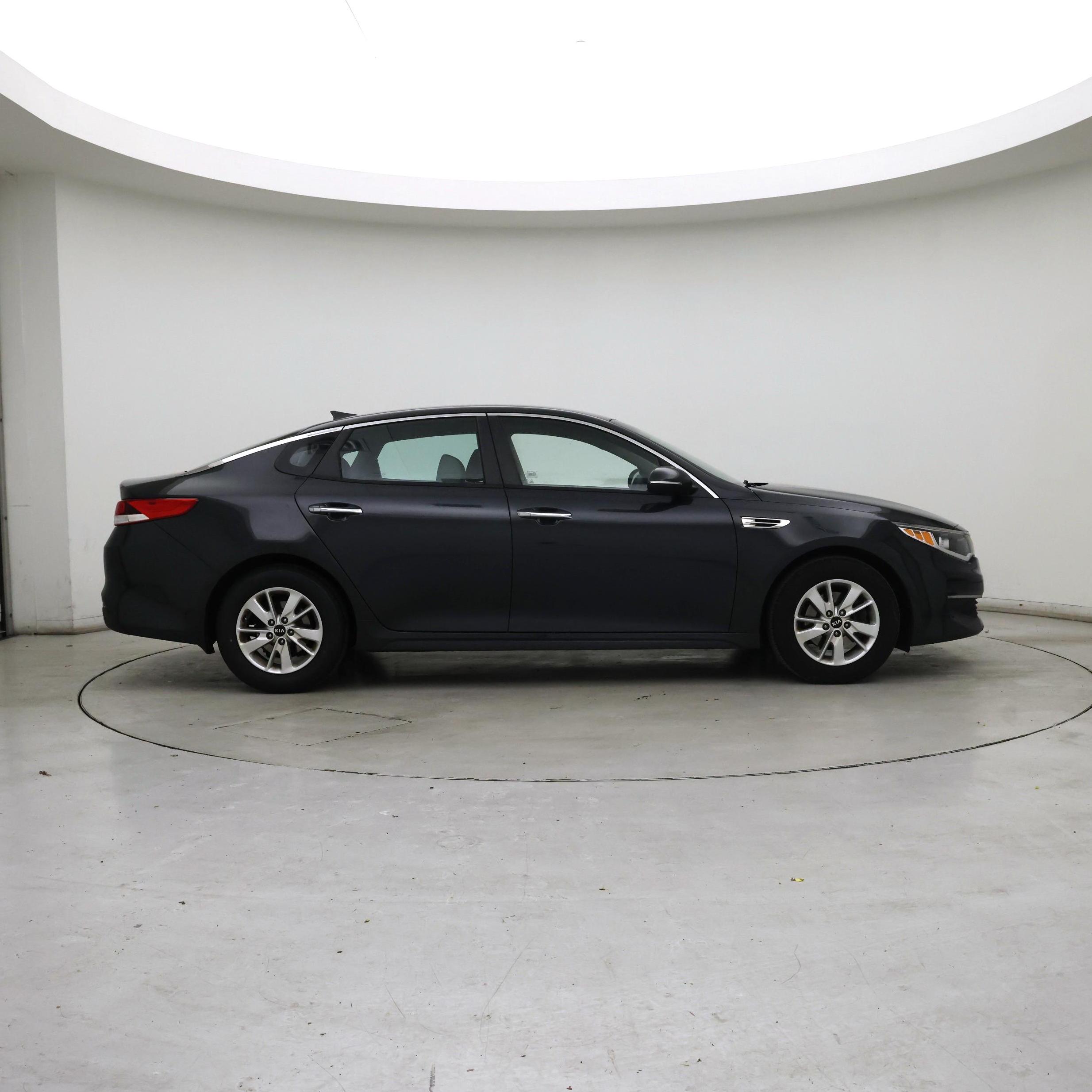 Thumbnail: 2016 Kia Optima - 7