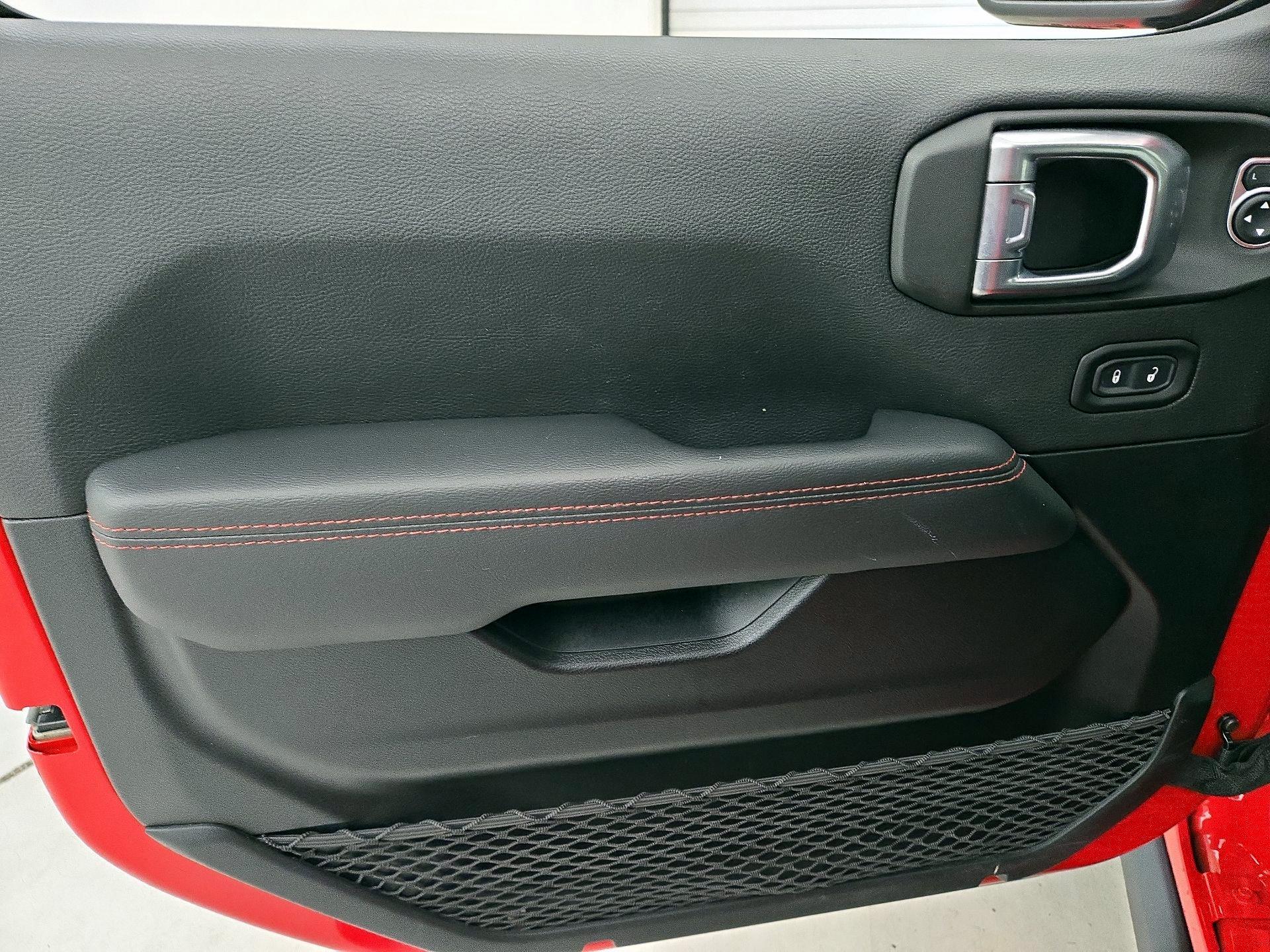 Thumbnail: 2021 Jeep Wrangler - 12