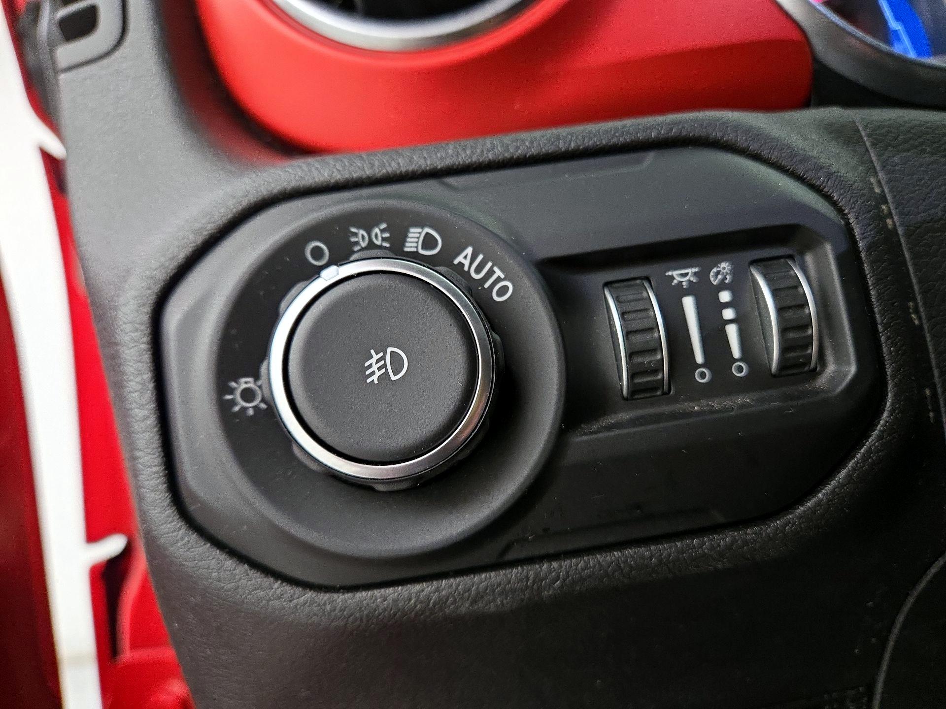 Thumbnail: 2021 Jeep Wrangler - 13