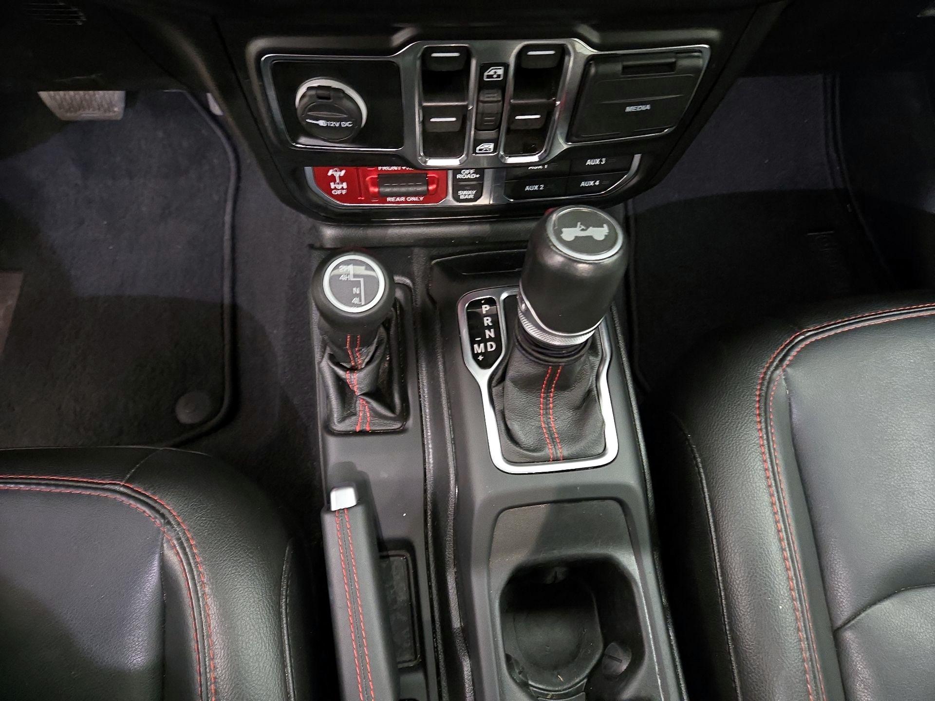 Thumbnail: 2021 Jeep Wrangler - 18