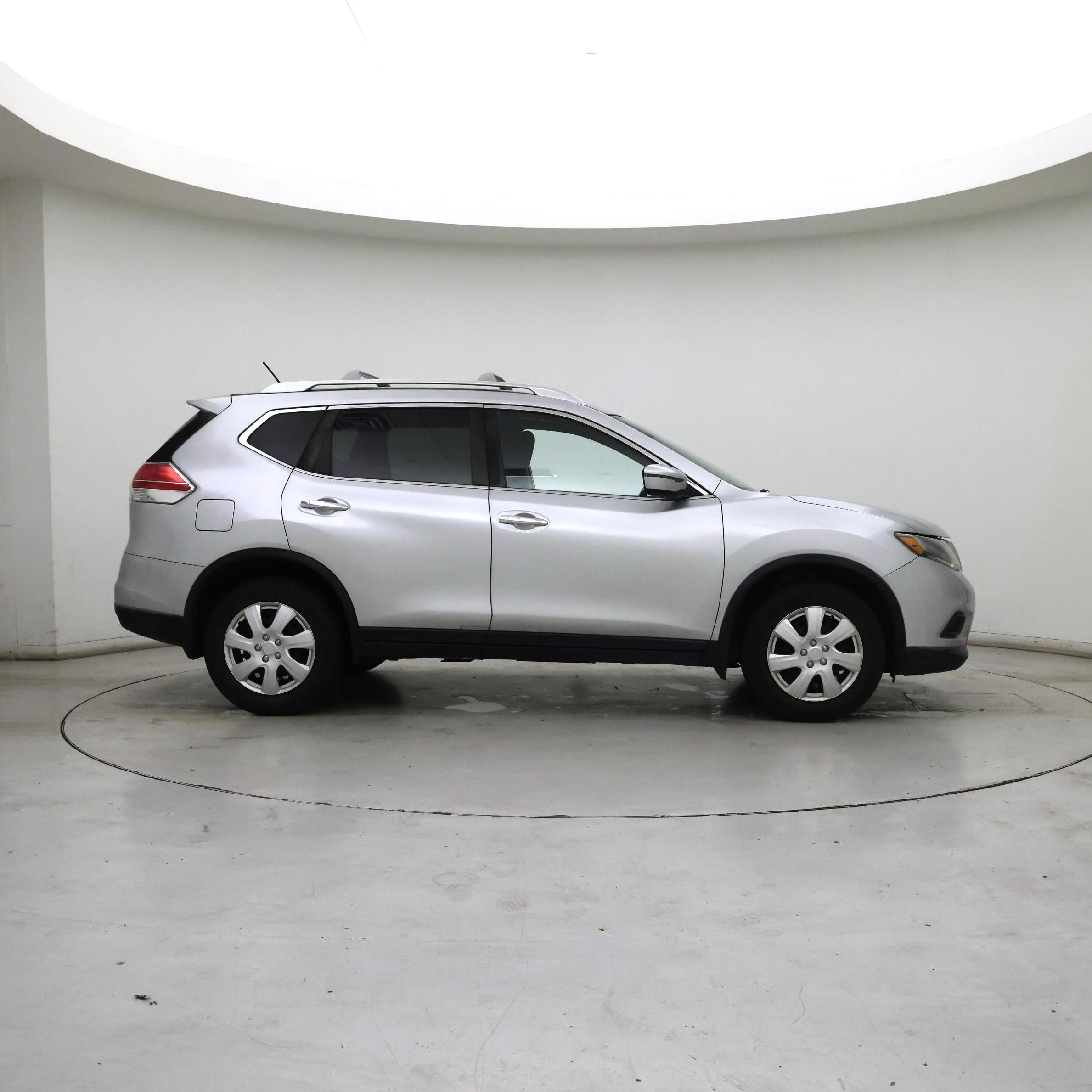 Thumbnail: 2016 Nissan Rogue - 7