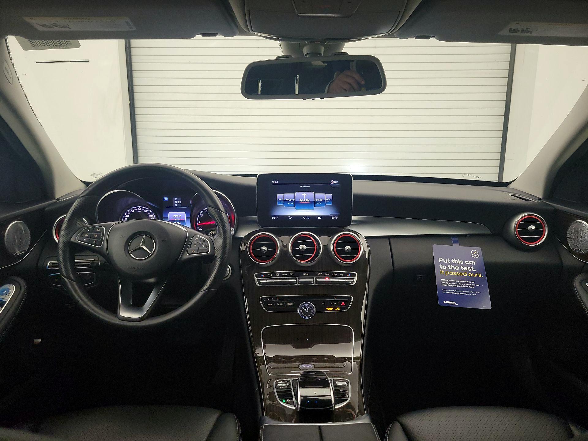 Thumbnail: 2017 Mercedes-Benz C-Class - 9