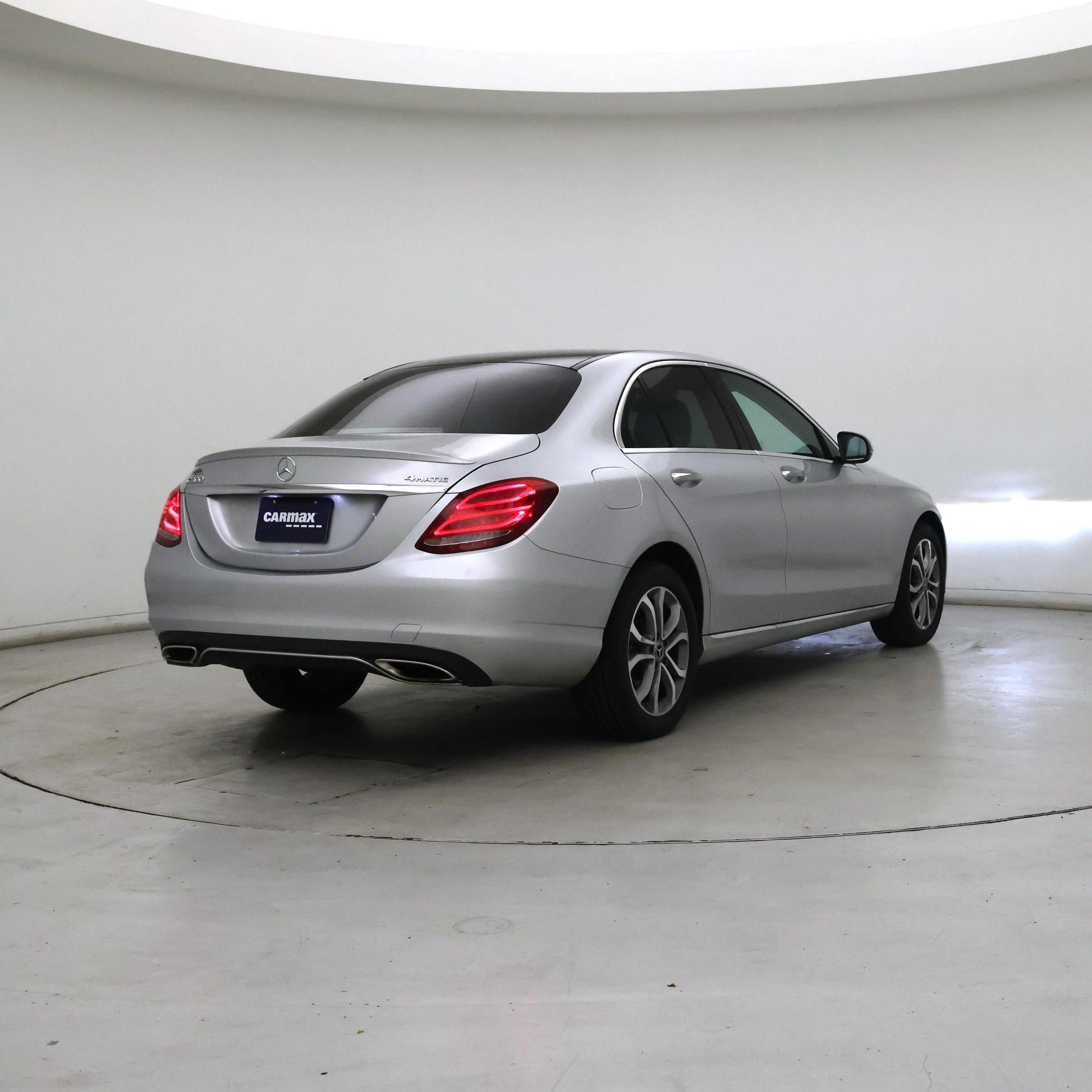 Thumbnail: 2017 Mercedes-Benz C-Class - 8