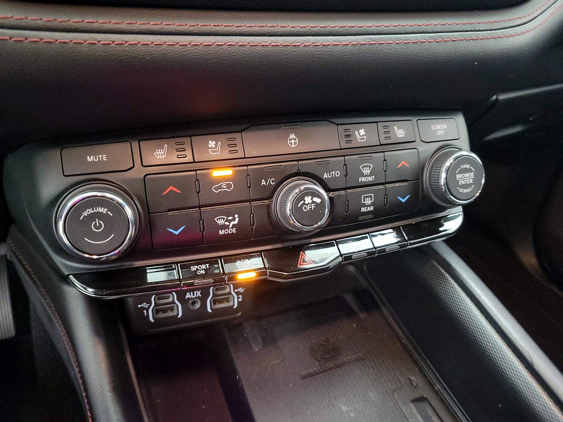 Thumbnail: 2021 Dodge Durango - 16