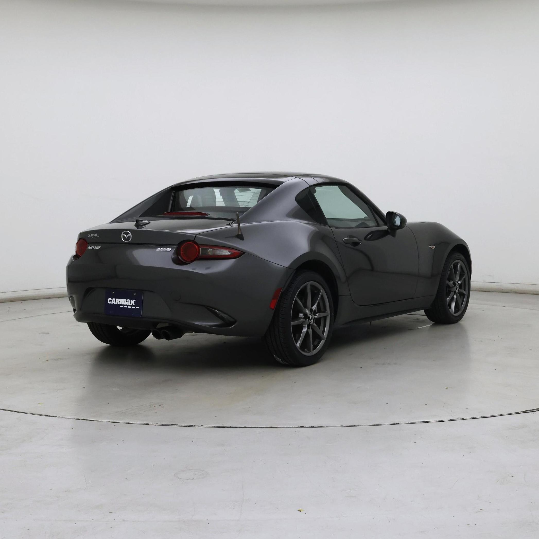 Thumbnail: 2017 Mazda MX-5 Miata - 8