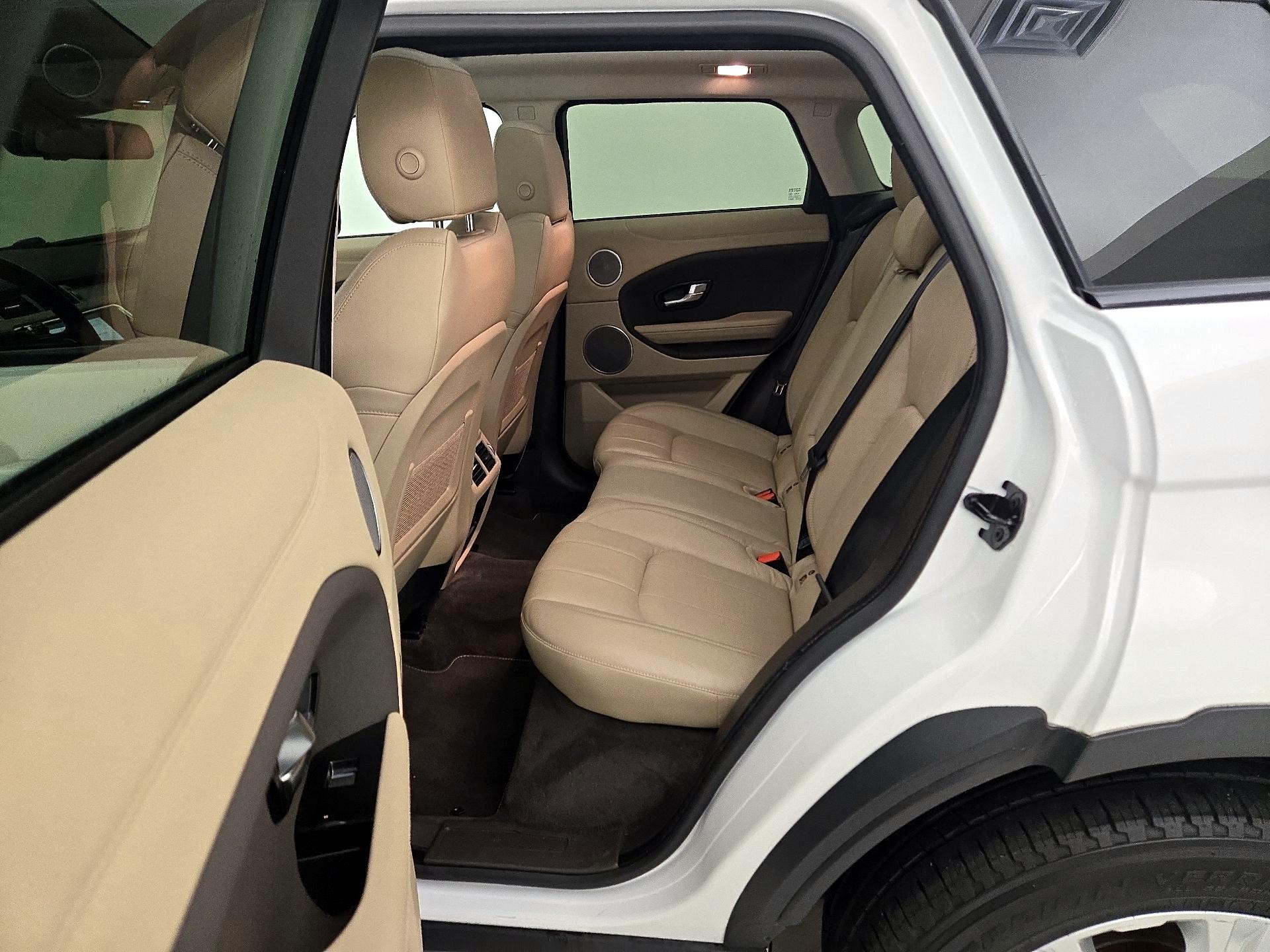 Thumbnail: 2018 Land Rover Range Rover Evoque - 18