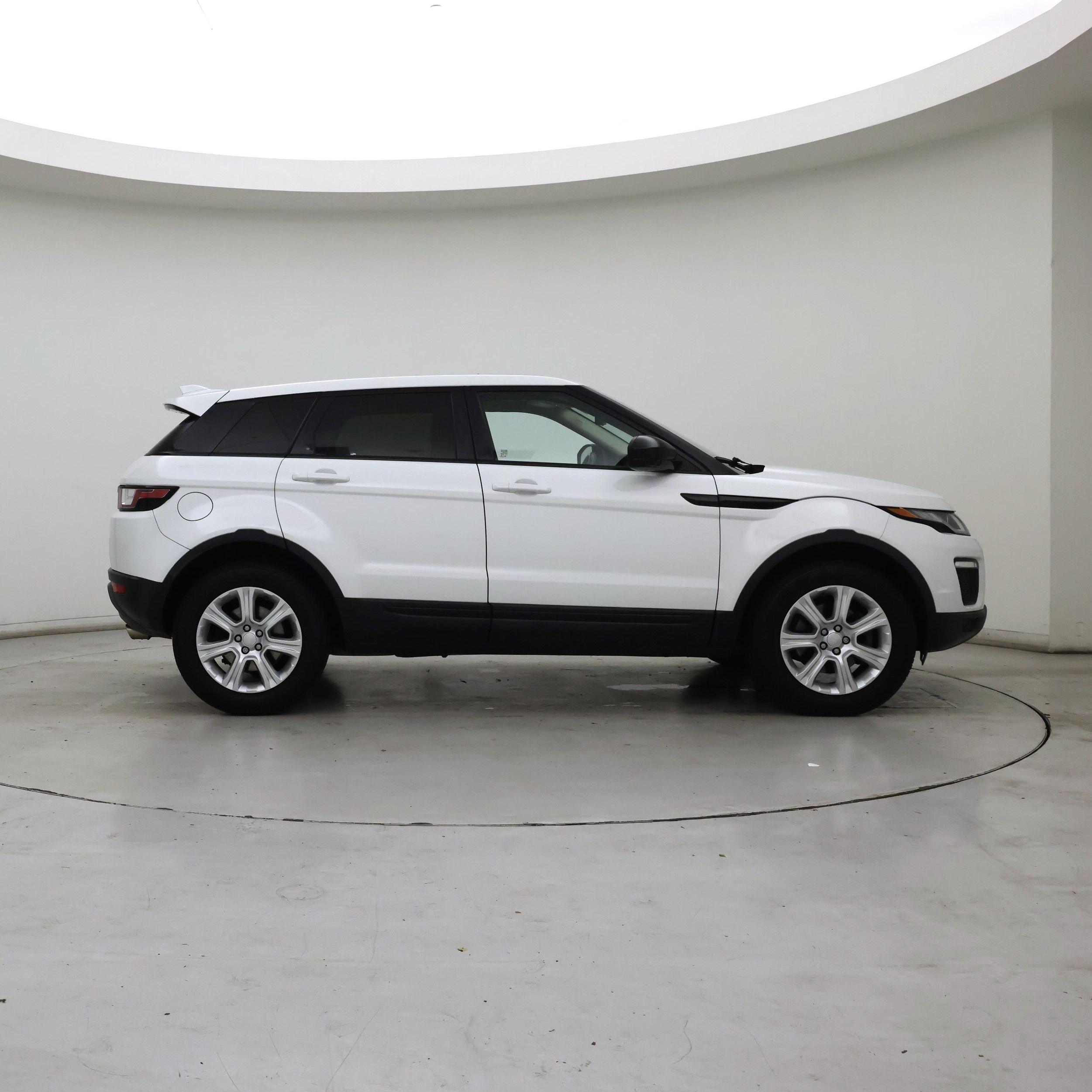 Thumbnail: 2018 Land Rover Range Rover Evoque - 7