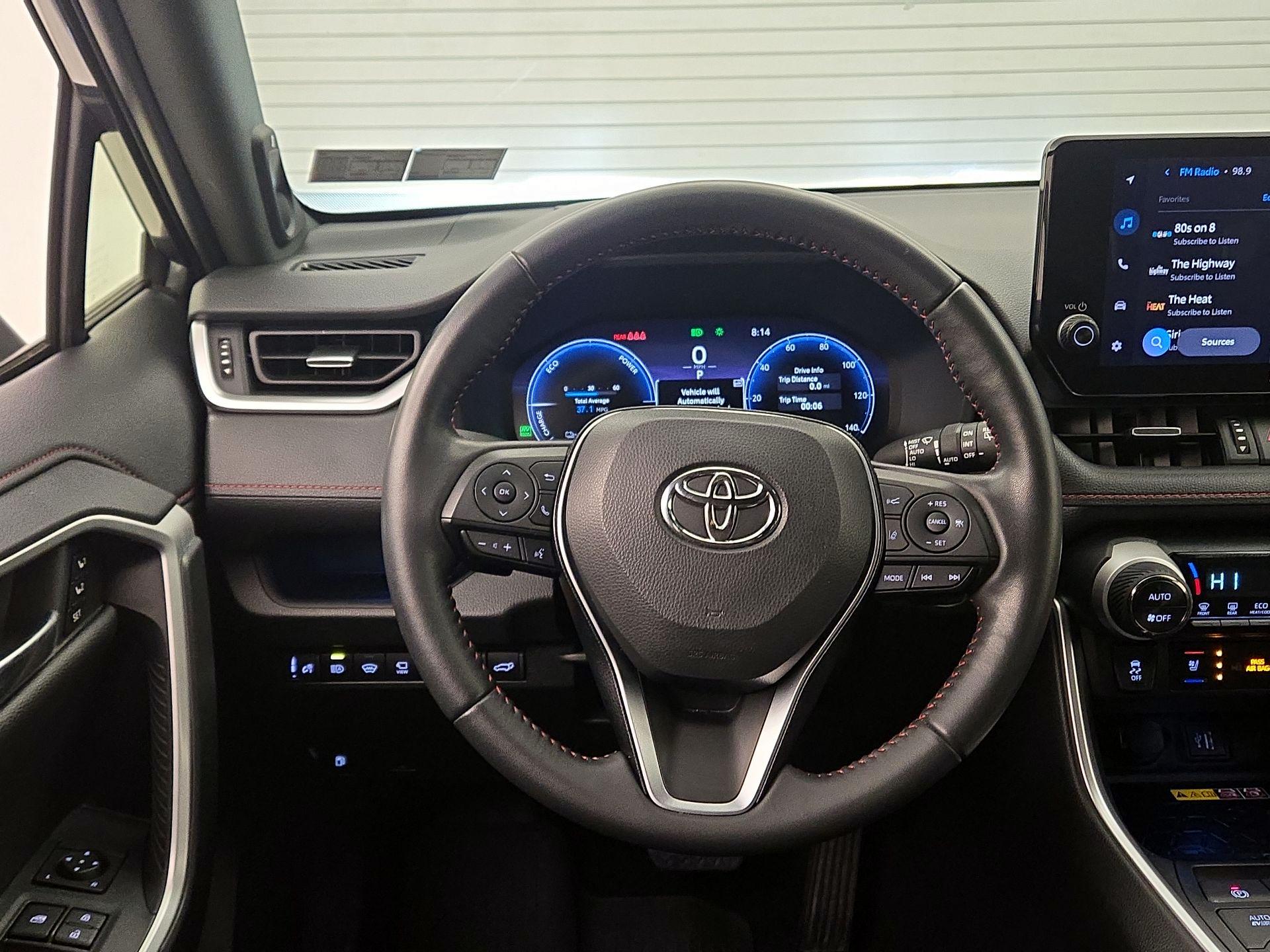 Thumbnail: 2023 Toyota RAV4 - 10