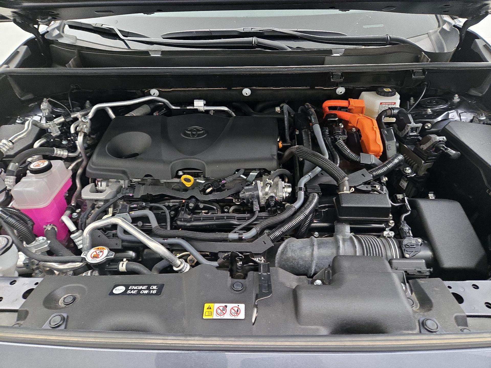 Thumbnail: 2023 Toyota RAV4 - 20