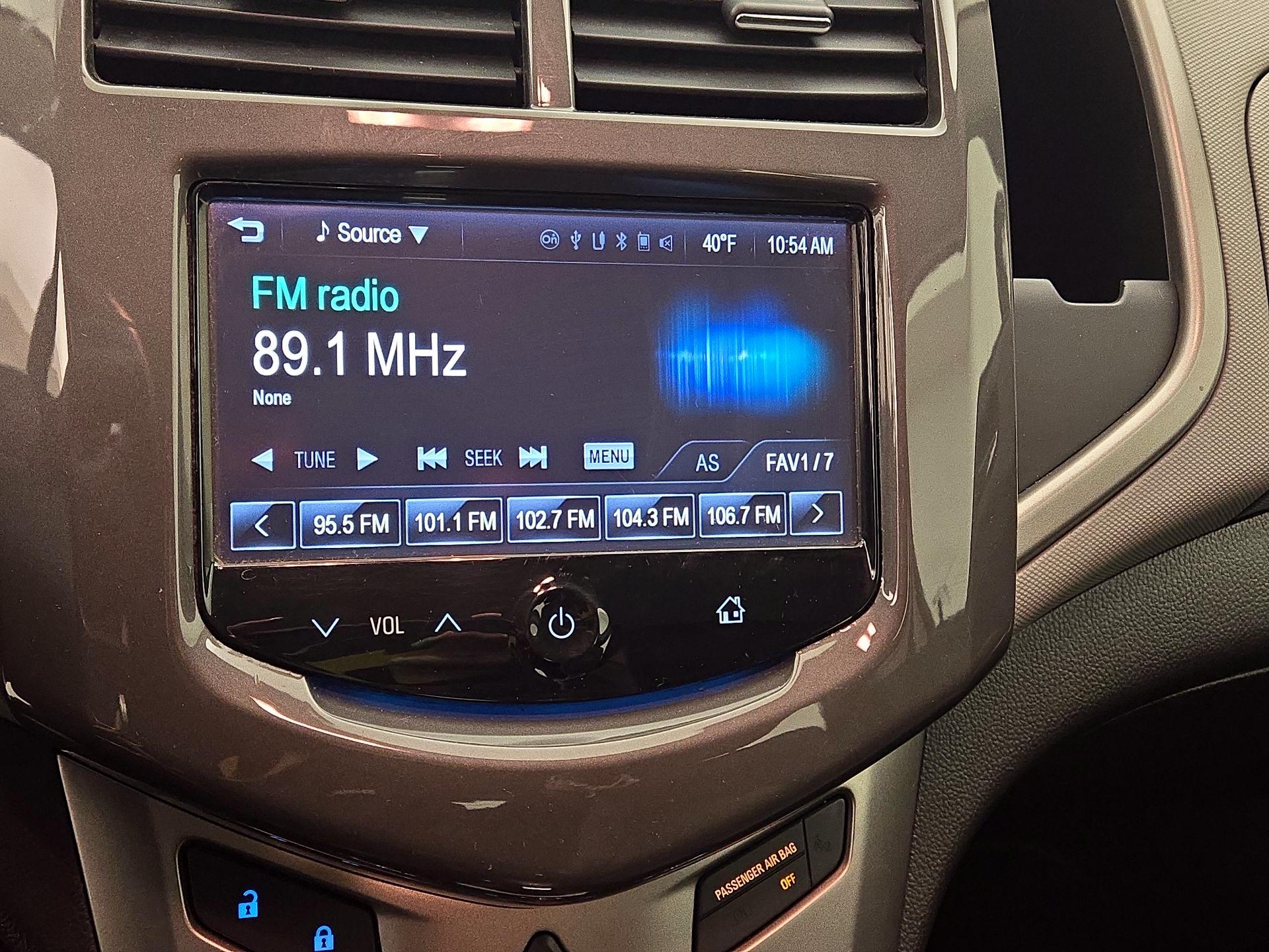 Thumbnail: 2015 Chevrolet Sonic - 15